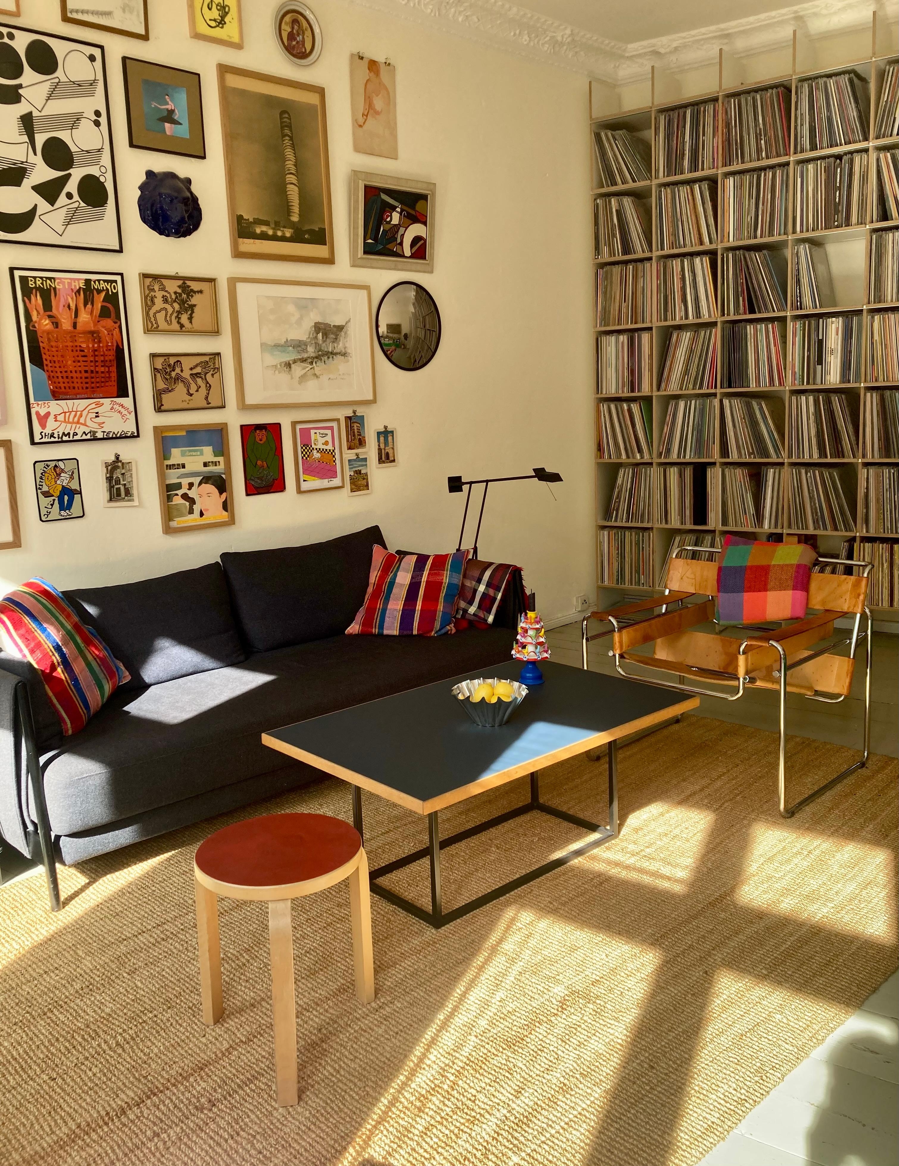 Augustsonne in Berlin
#altbau #spätsommer #augustsonne #interiorliebe