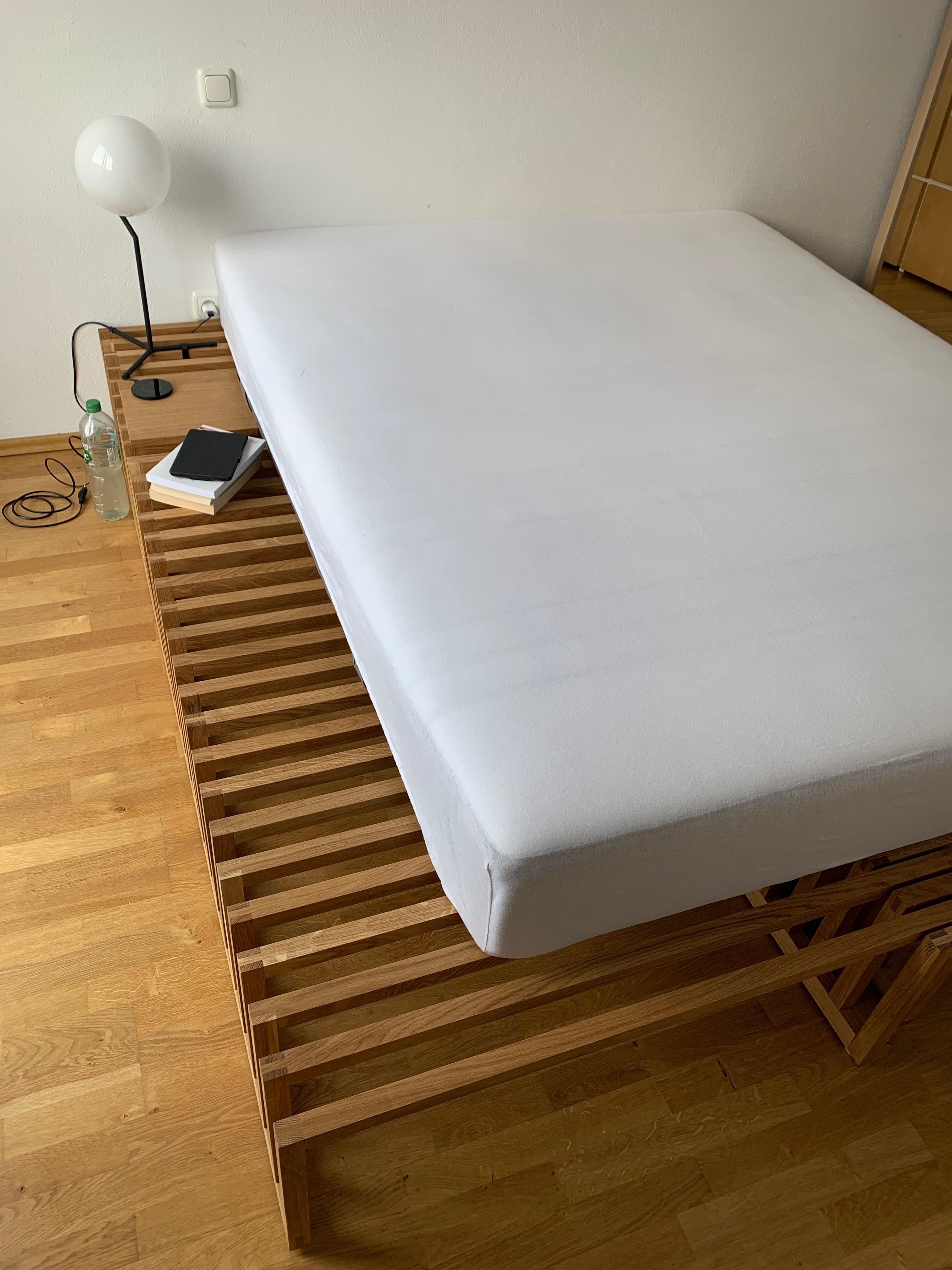 Ausziehbett Yin Yang, stufenlos von 105 cm bis 205 cm ausziehbar. #schlafen #gäste #andreasjanson #wohnen #schlafzimmer