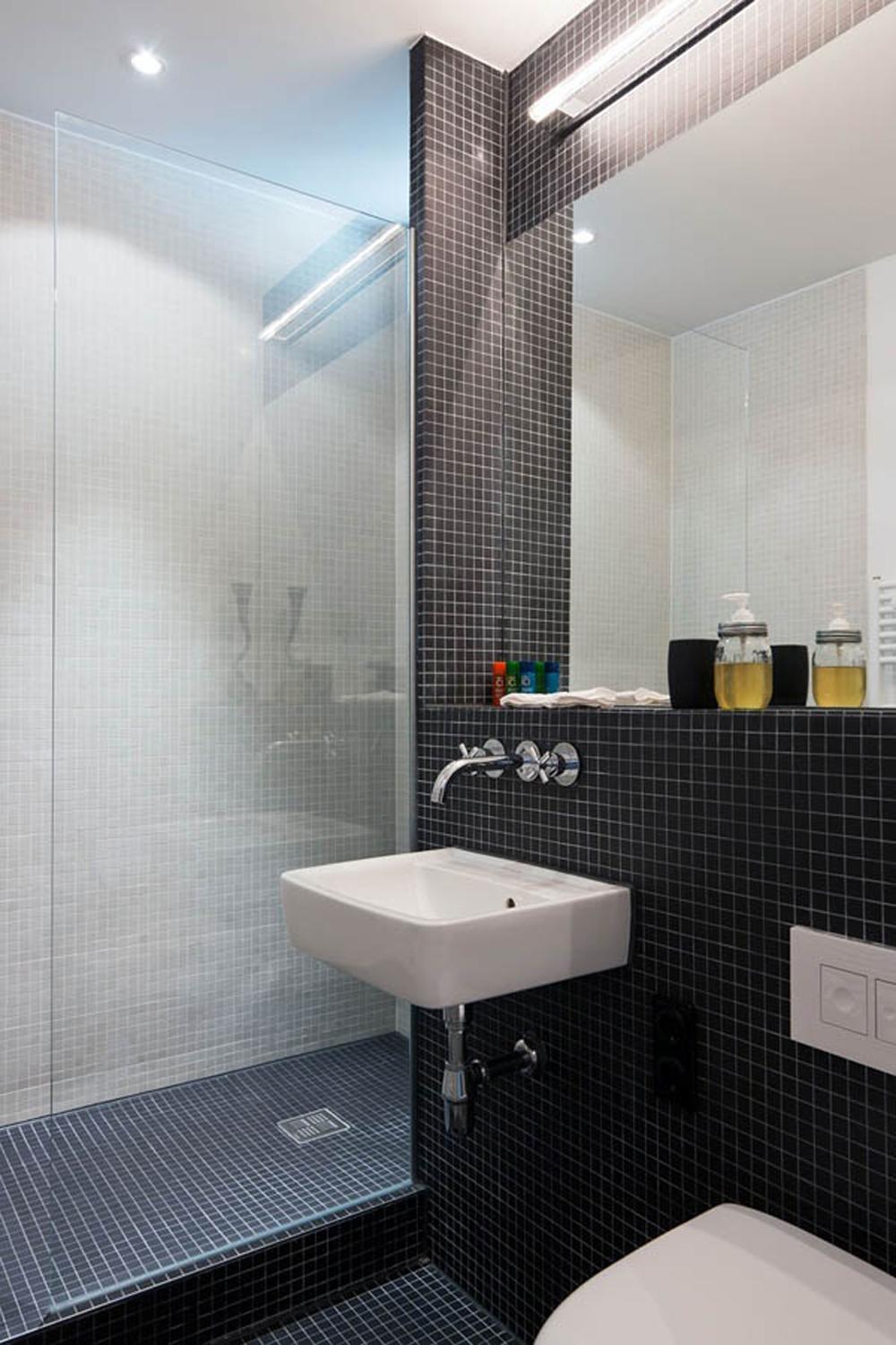 Bad Nachher #bad #badezimmer #dusche #waschbecken ©PlusOne/ spamroom/ Ringo Paulusch