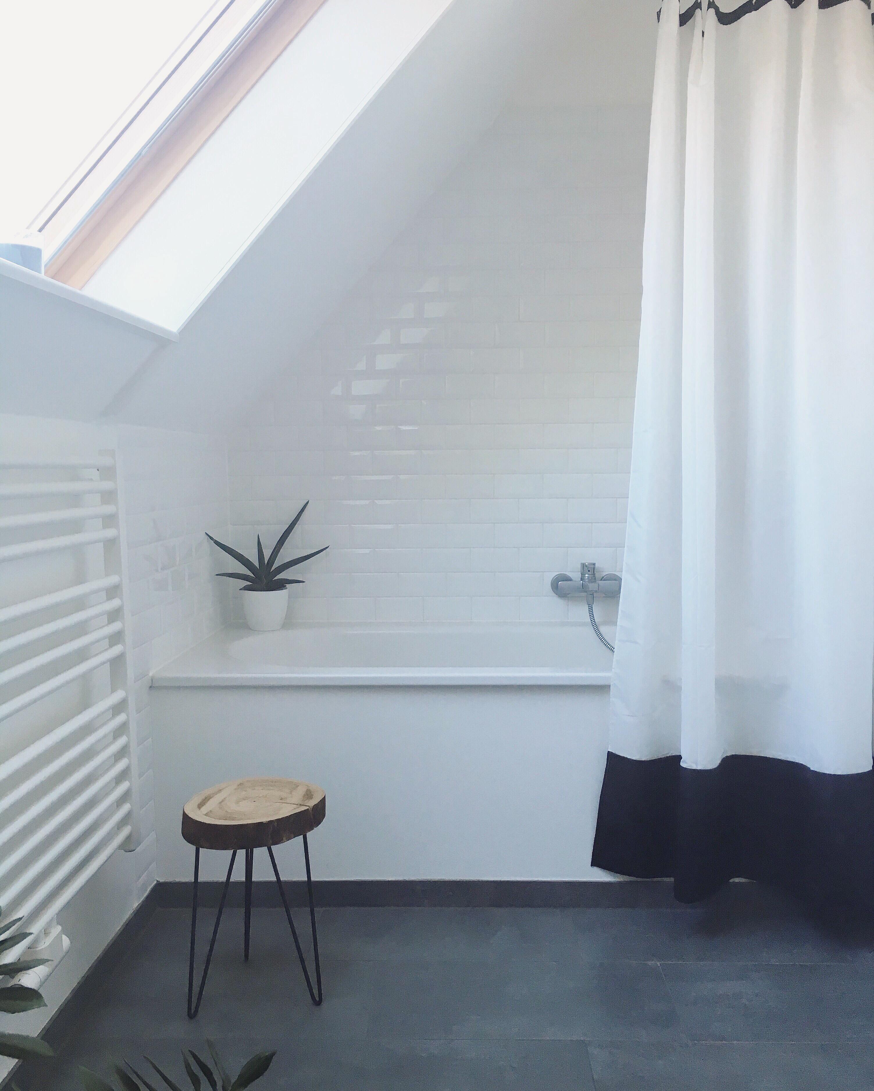Badezimmer #fliesenliebe #blackandwhite #minimalism