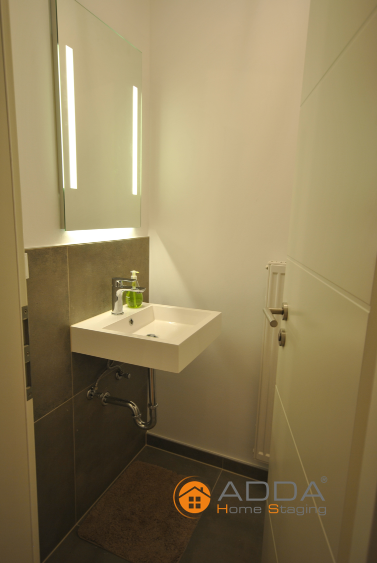Badezimmer vor ADDA Homestaging #badezimmer #raumgestaltung ©ADDA Homestaging