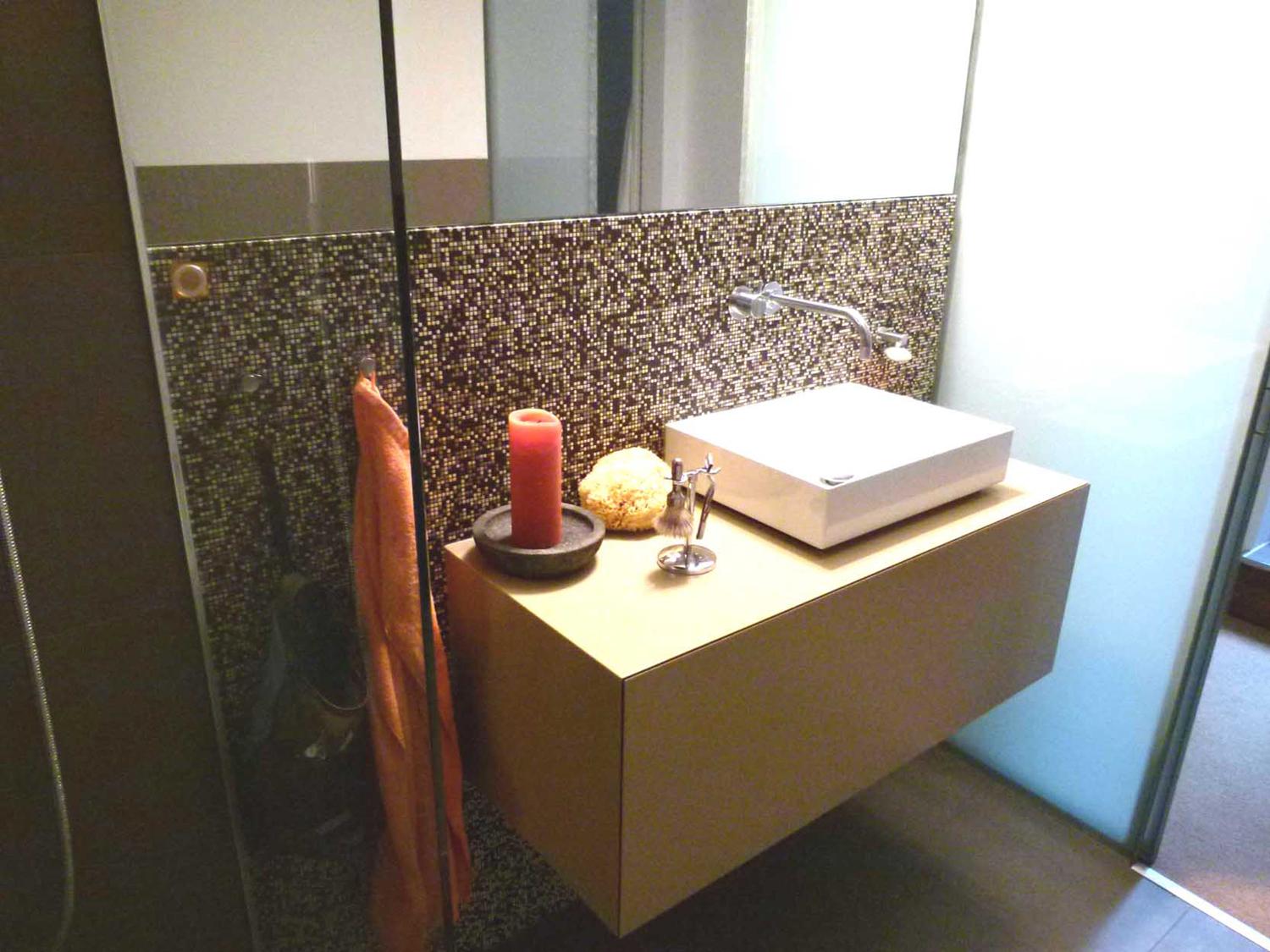 Badezimmer Waschbecken #bad #badezimmer #waschtisch #waschbecken #raumdesign #innenarchitektur ©Silja Zürner