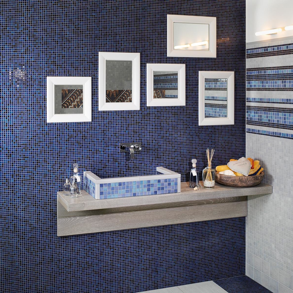Badezimmerspiegel: Ideen von praktisch bis dekorativ