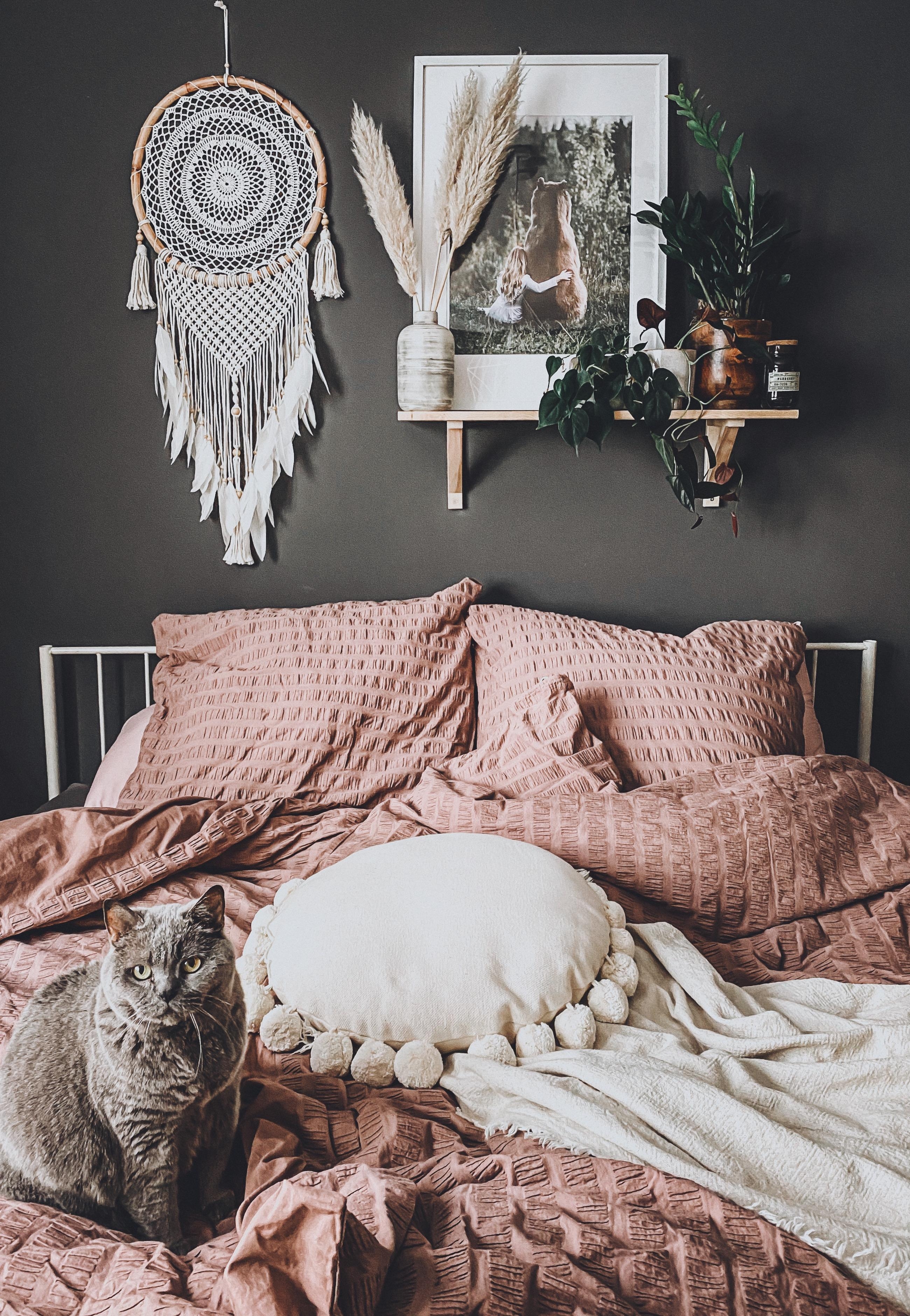#bedroom #cosy #cat #schlafzimmer #livingchallenge