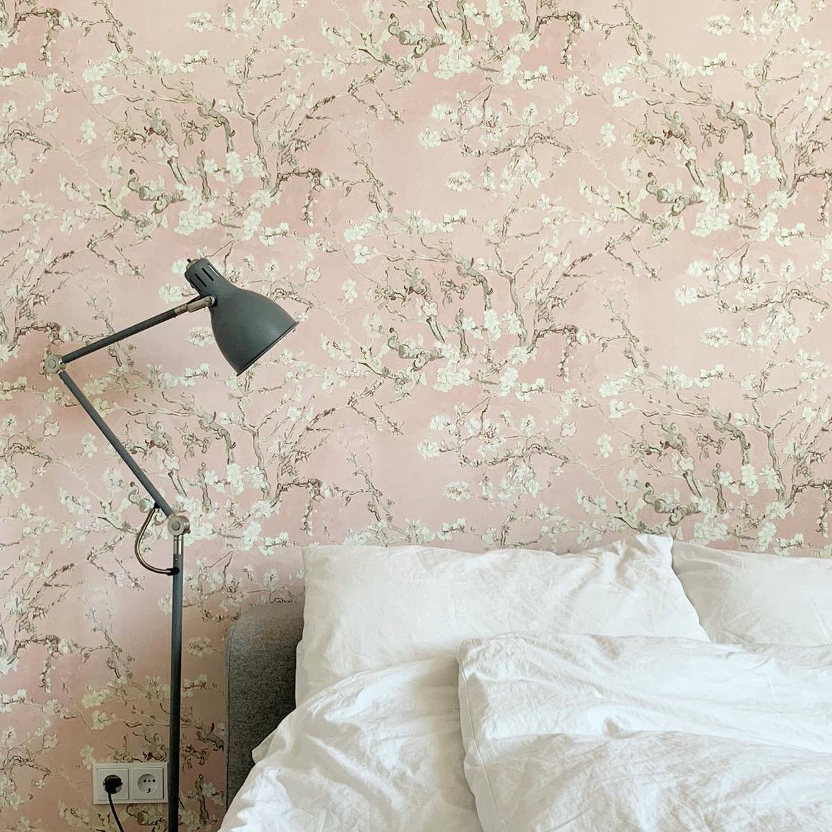 bedroom dreams #altbau #altbauliebe #wallpaper #bedroom