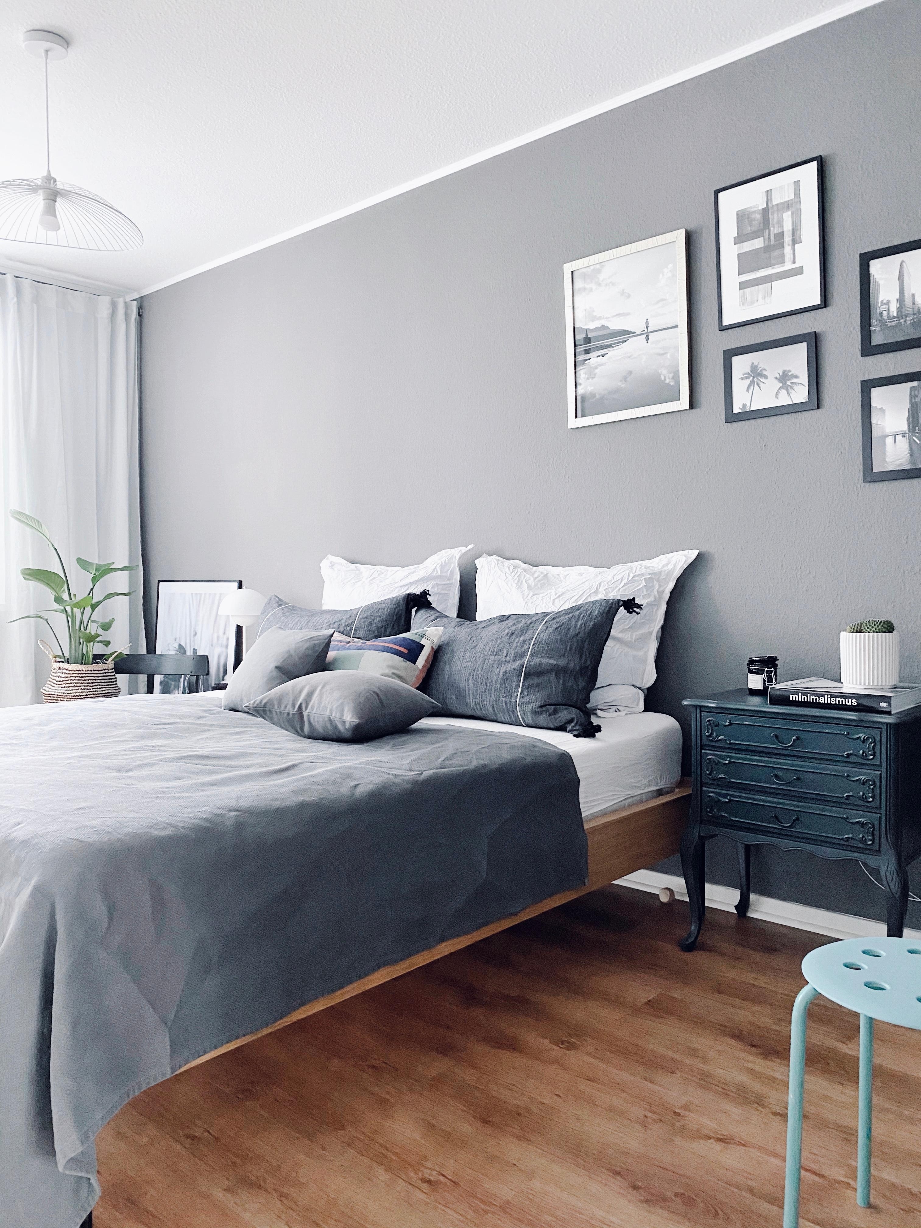 #bedroom #greylover #monochrome #minimalism 