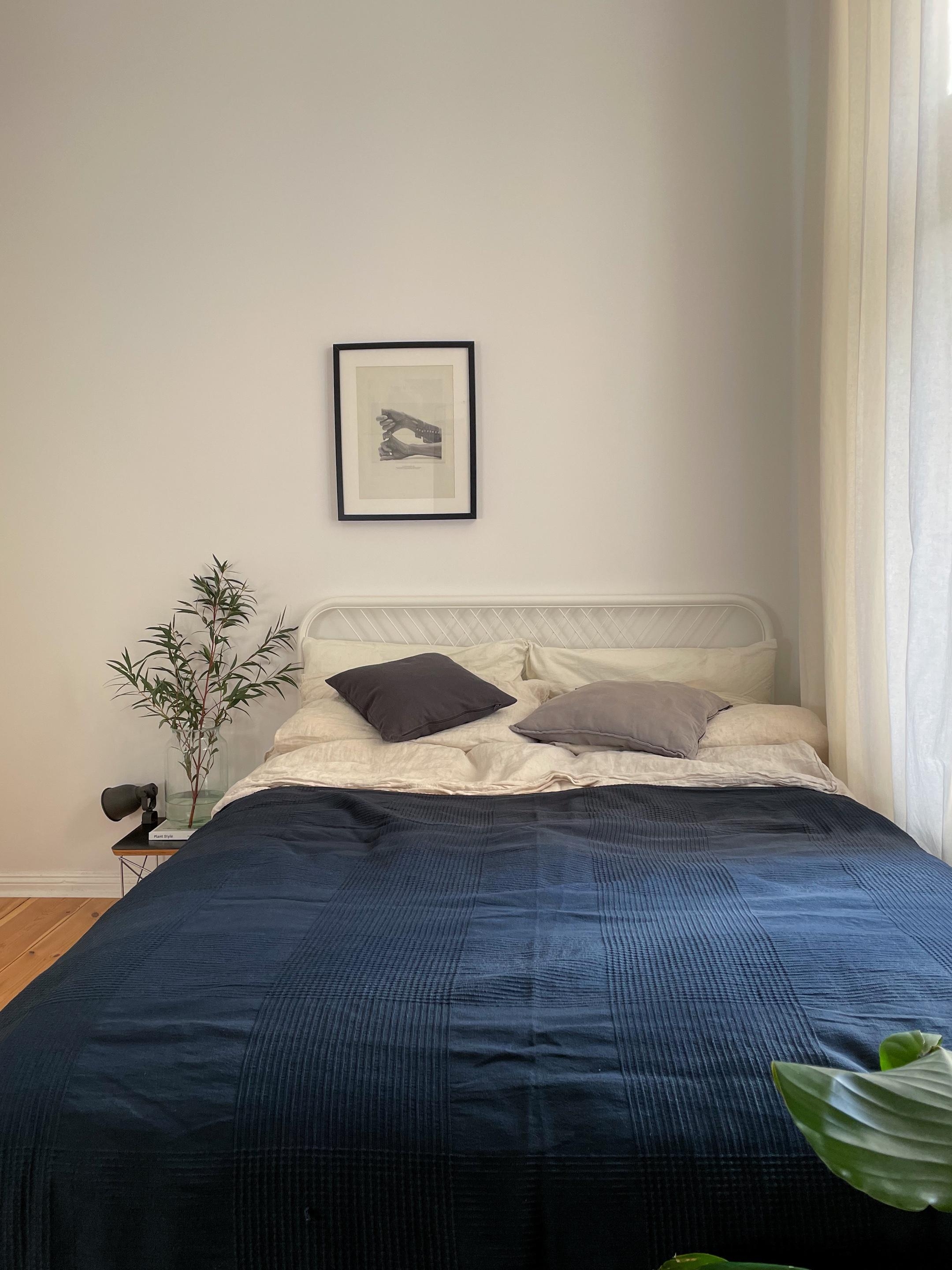#bedroom #schlafzimmer #tagesdecke #minimalism #bett