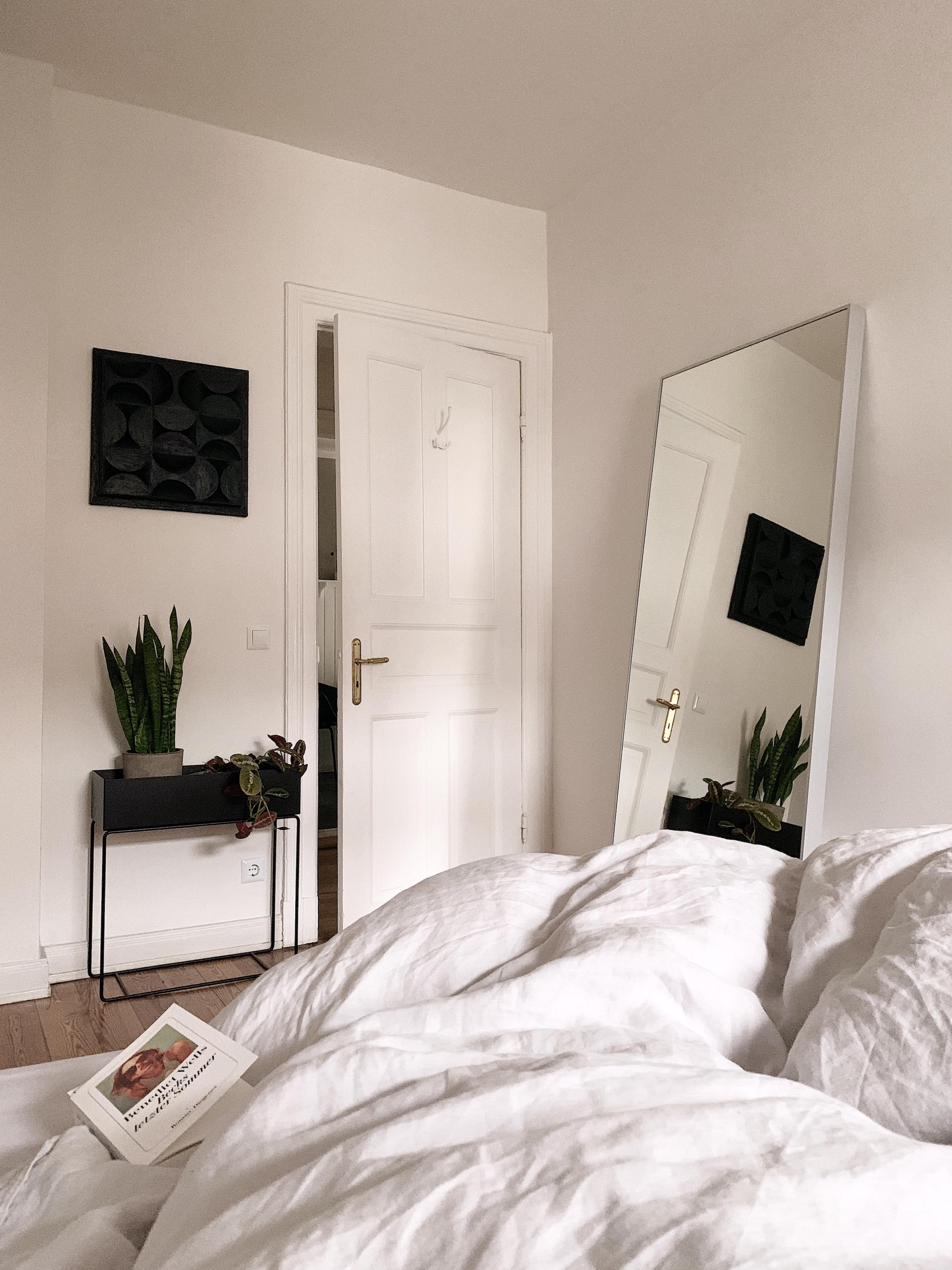 Bedroom Views #skandistyle #minimalism #3drelief #art #flowerbox