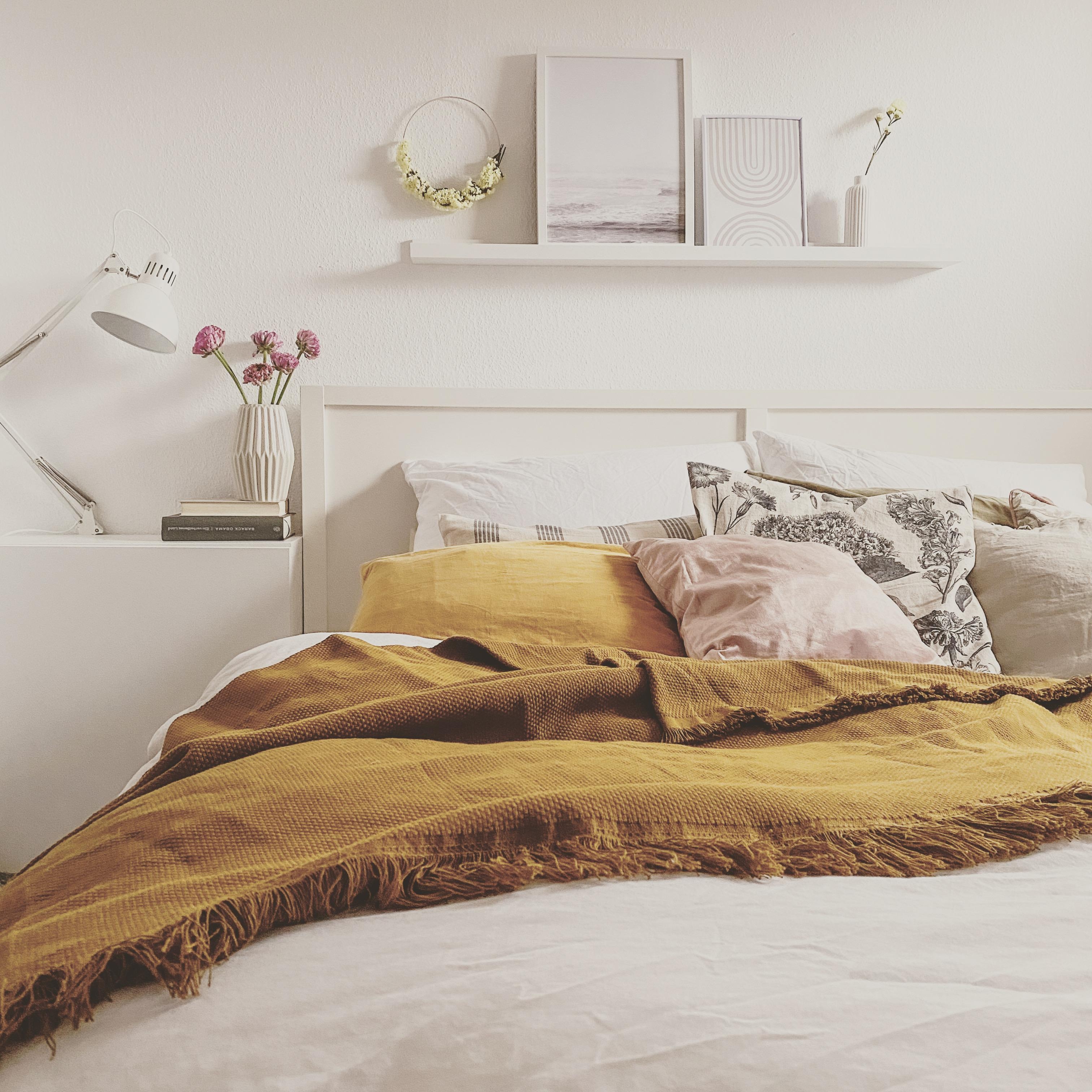 #bedroom#bedroominspo#hygge#kissenliebe#scandiview