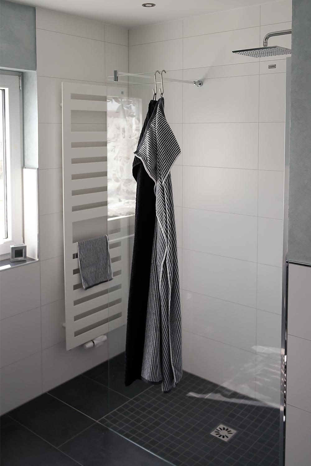 Begehbare Dusche #ebenerdigedusche ©Banovo GmbH
