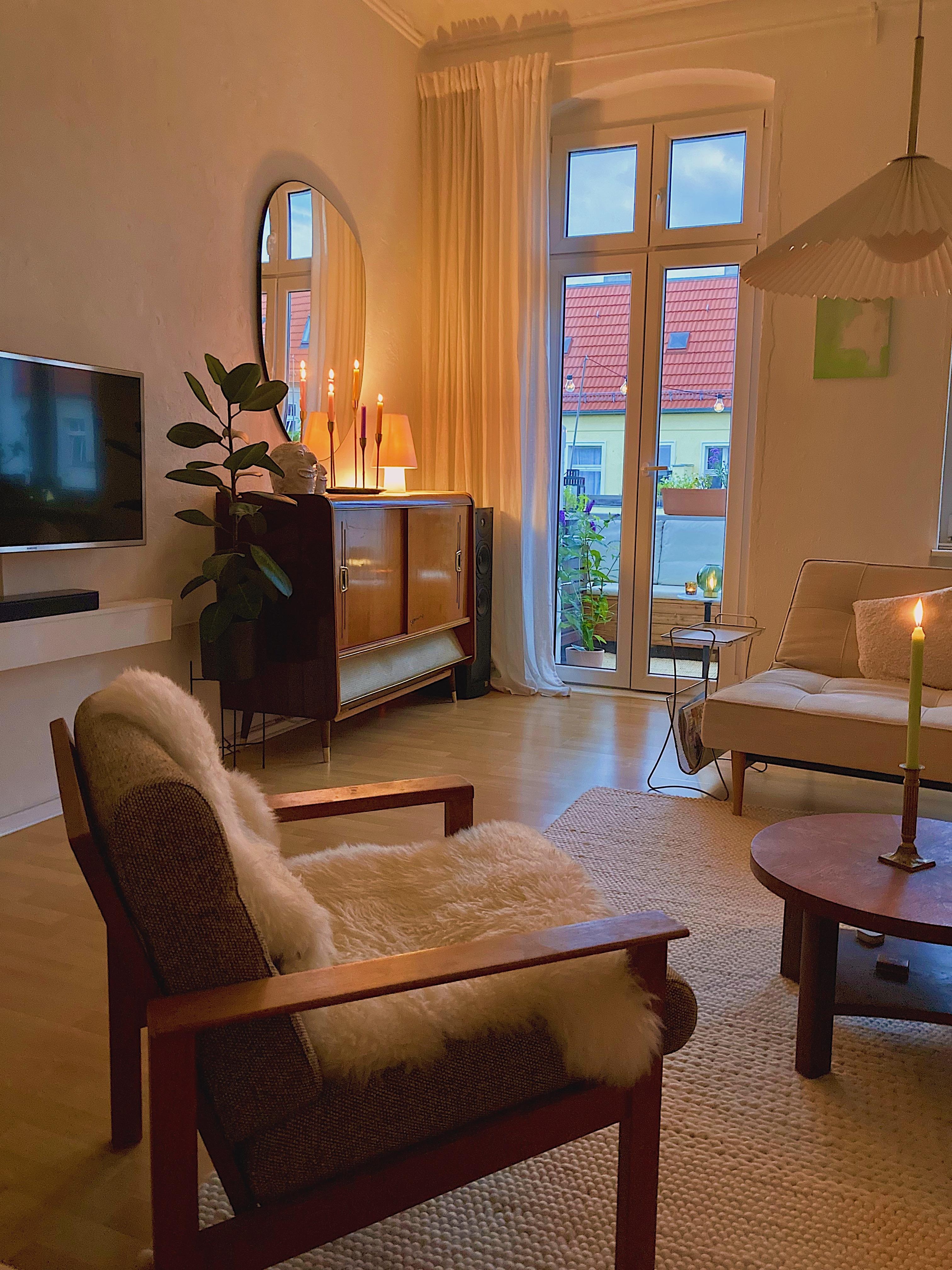 Bereit für den Herbst?
#wohnzimmer #livingroom #zuhause #vintage #vintagehome #midcentury #midcenturymodern