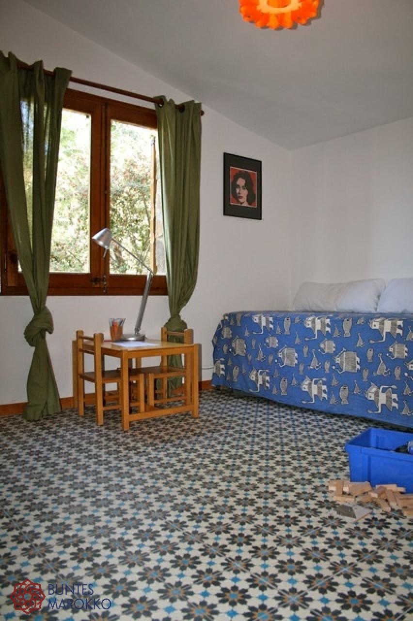 Besondere Zementkacheln im Schlafzimmer #zementfliesen ©Buntes Marokko
