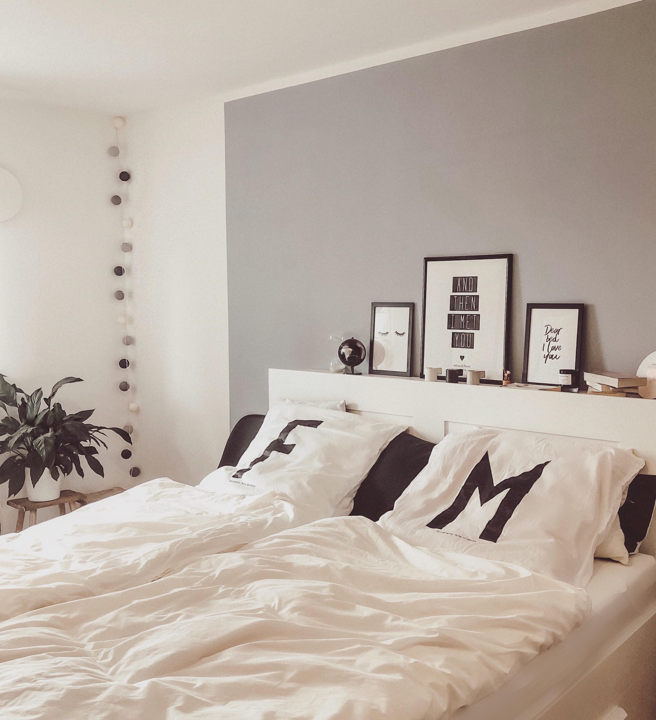 #bett #schlafzimmer #scandi #interior #bedroom #designletters #bettwäsche #cozy 