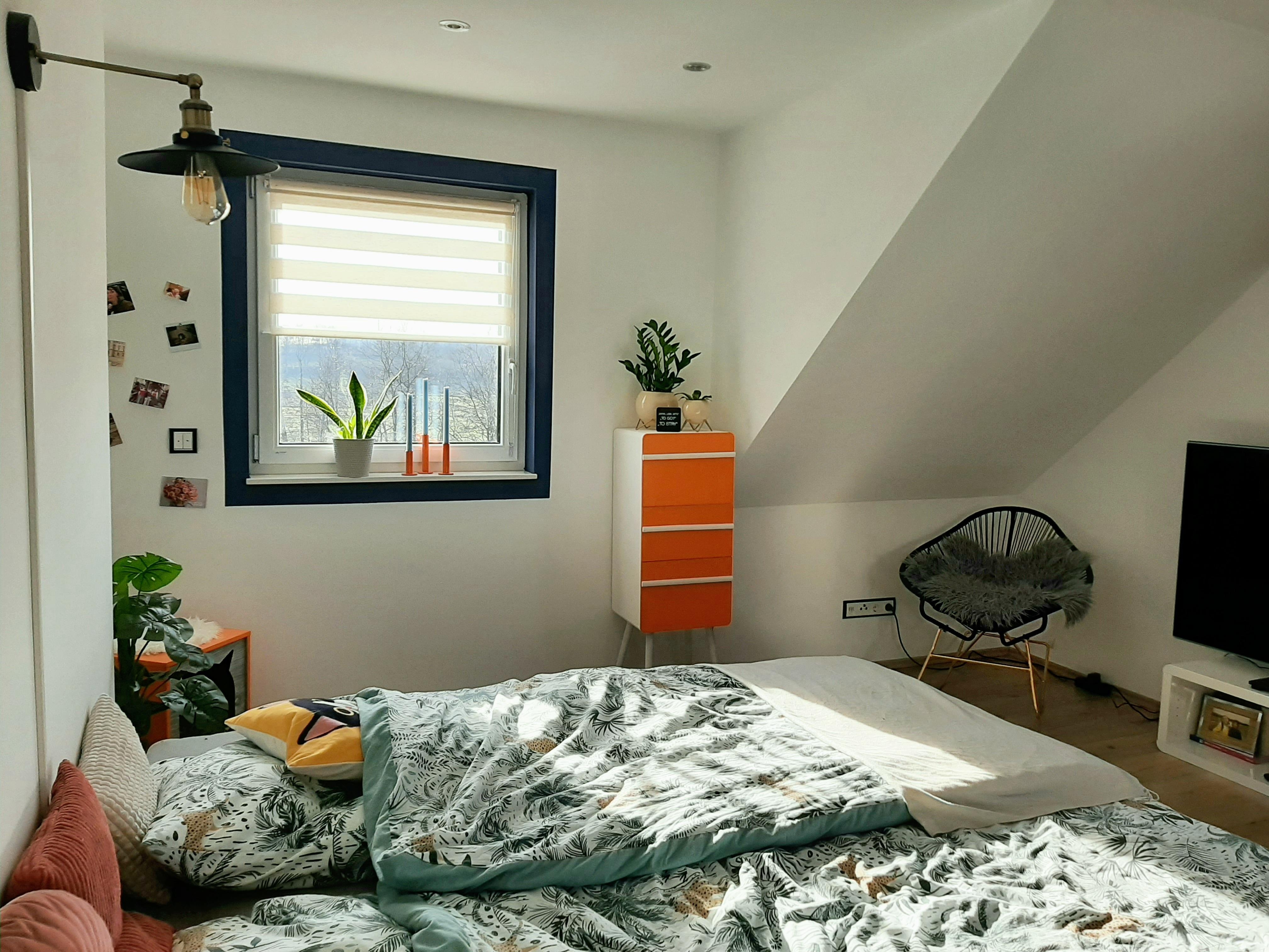 Blick ins Schlafzimmer 