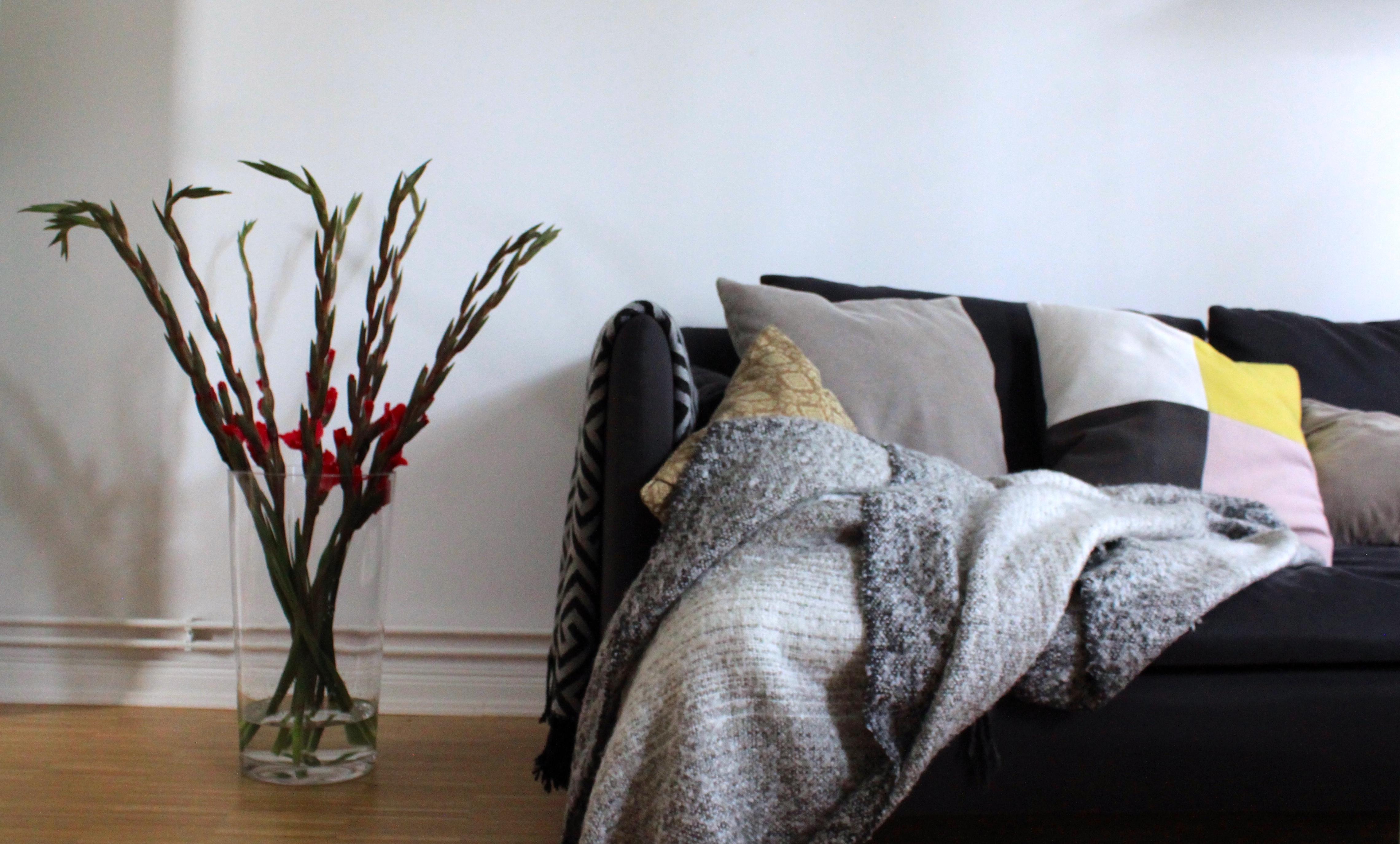 Blumen fürs Wohnzimmer #kissen #sofa ©Melanie