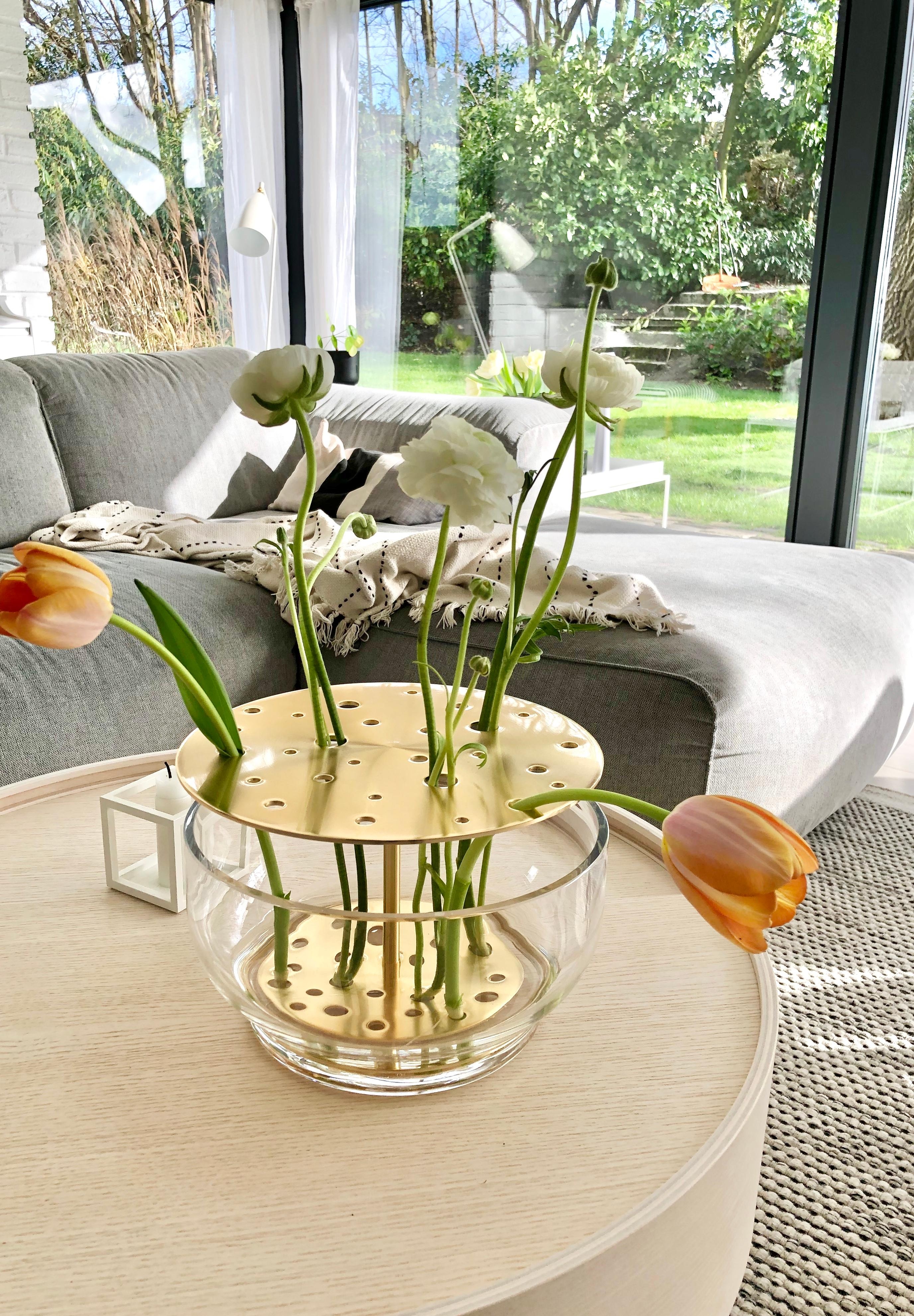 Blumen und Sonne pur 😍 #couchstyle