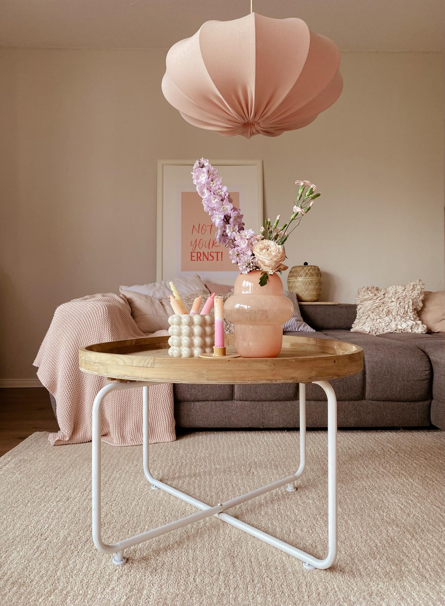 #blumen#couchstyle#rosarosa#homesweethome#wohnzimmer#colourfulhome#blumenmädchen