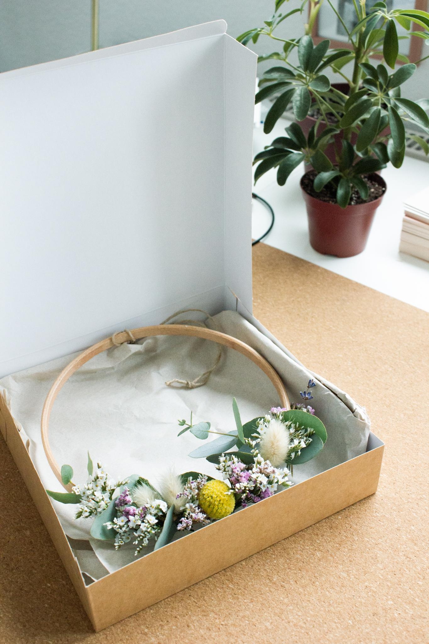 #blumenreifen #interior #home #handmade #flowers #bloominghoops #couchliebt
