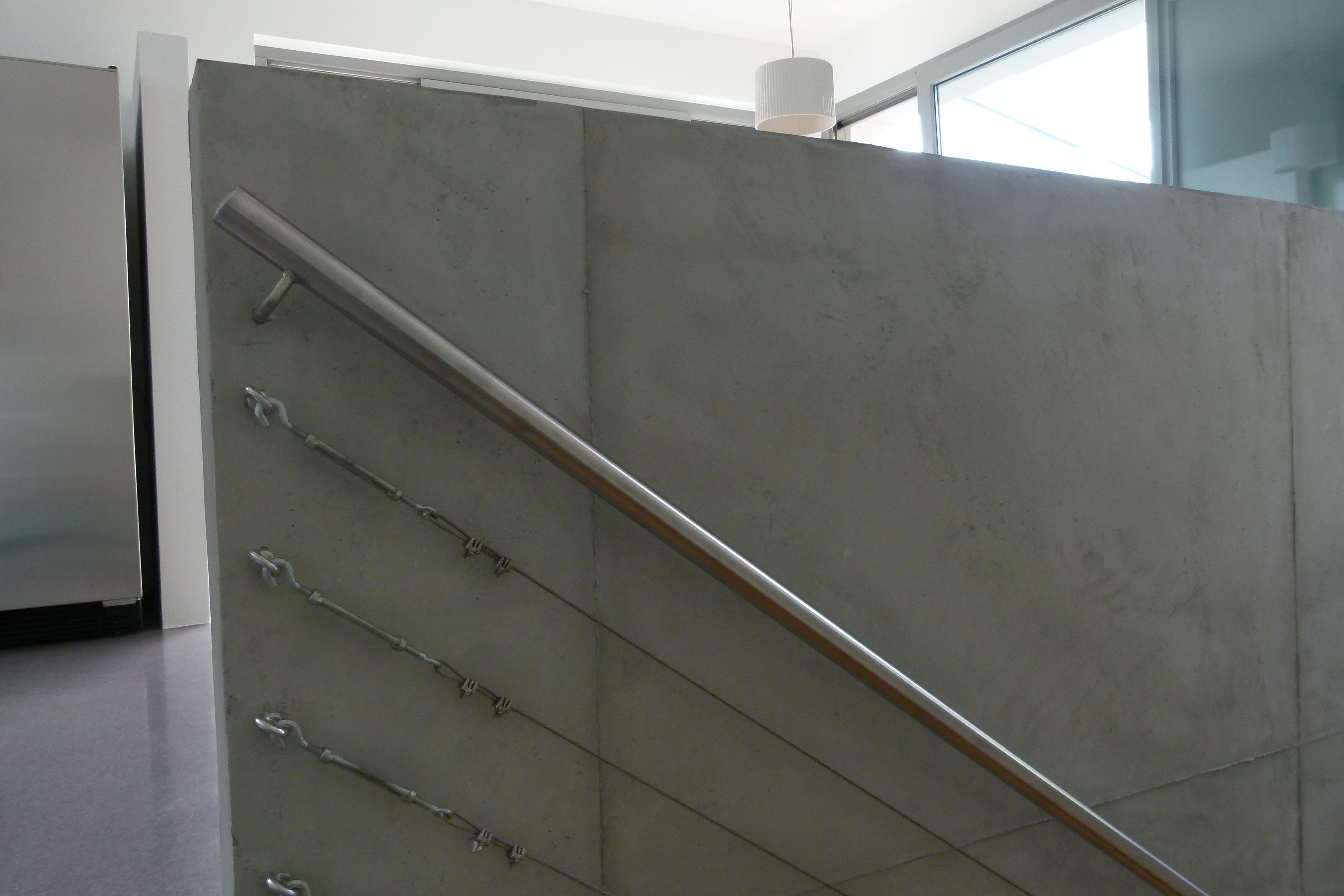Brüstung in Betonoptik #betonwand #betonwandgestalten ©Ursula Kohlmann