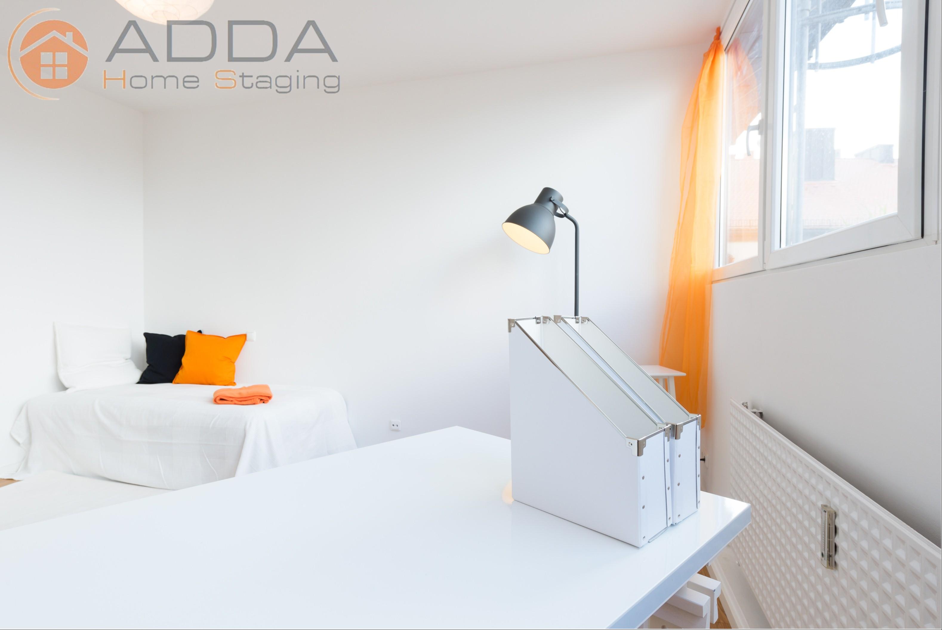 Büro / Zimmer nach dem Home Staging #schreibtisch ©ADDA Home Staging