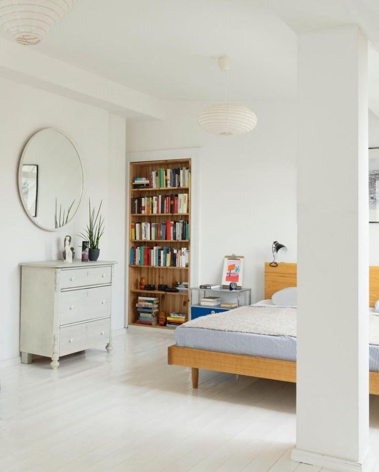 #bunt #eklektisch #kunst #altbau #designliebe #interiorliebe #maisonette #dachgeschoss #velux