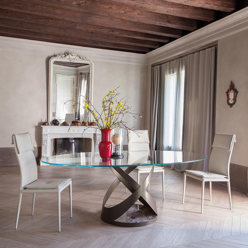 Capri- runder Glasesstisch mit Marmorfuss #italienischemöbel ©Tonin Casa