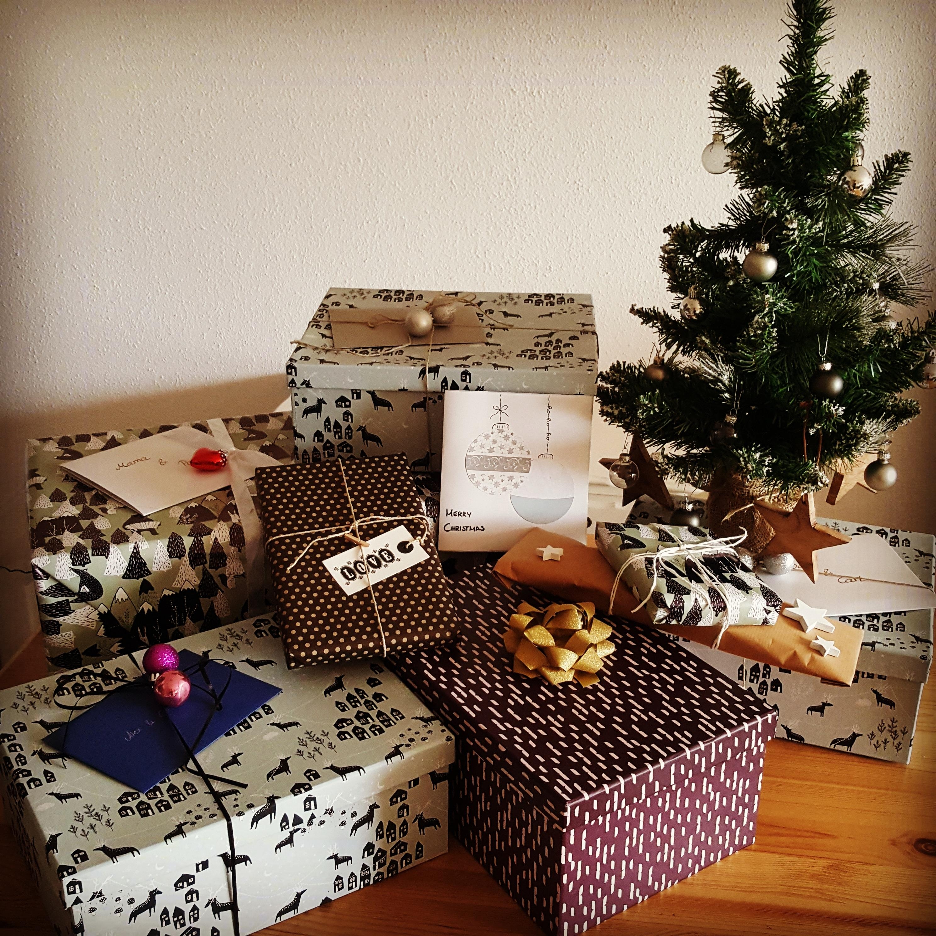 #christmas #weihnachten #presents #geschenke #geschenkverpackung