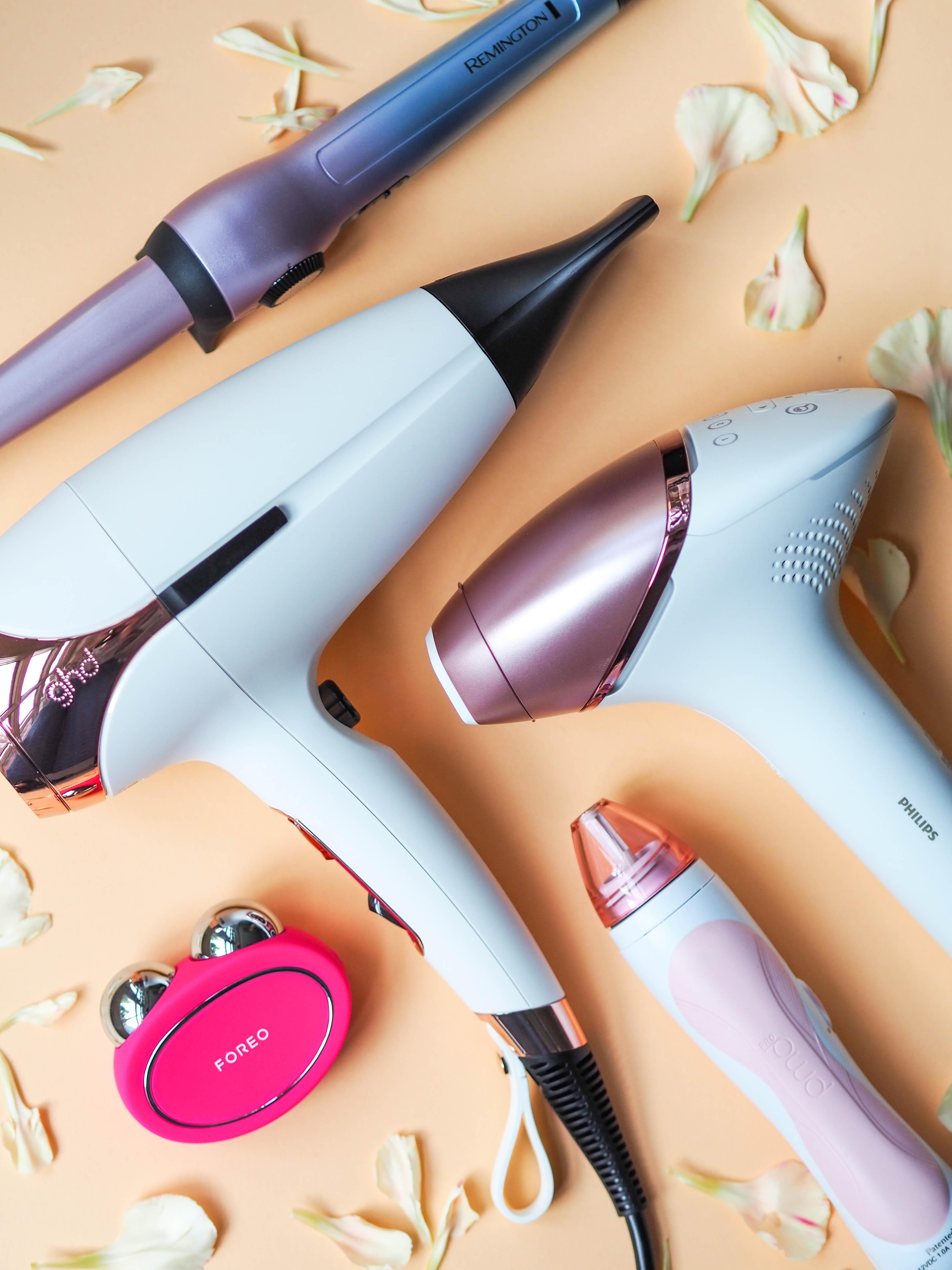 Clevere Helfer für Haut und Haare: Wir stellen euch hier unsere aktuell liebsten Beauty-Gadgets vor --> #BeautytoolsNo2