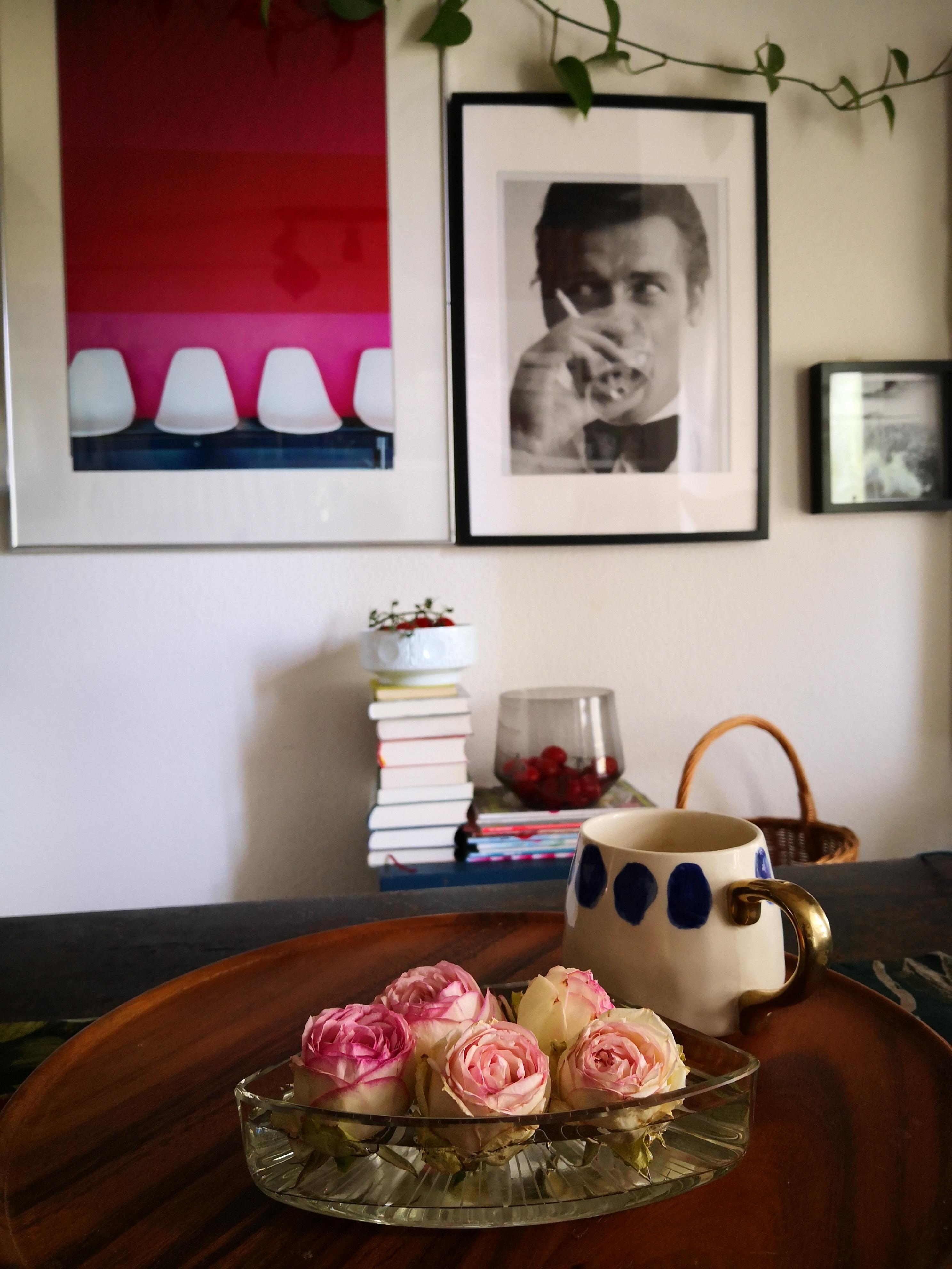 #coffee #colours #books #roses #roger #vintage #flowerlove