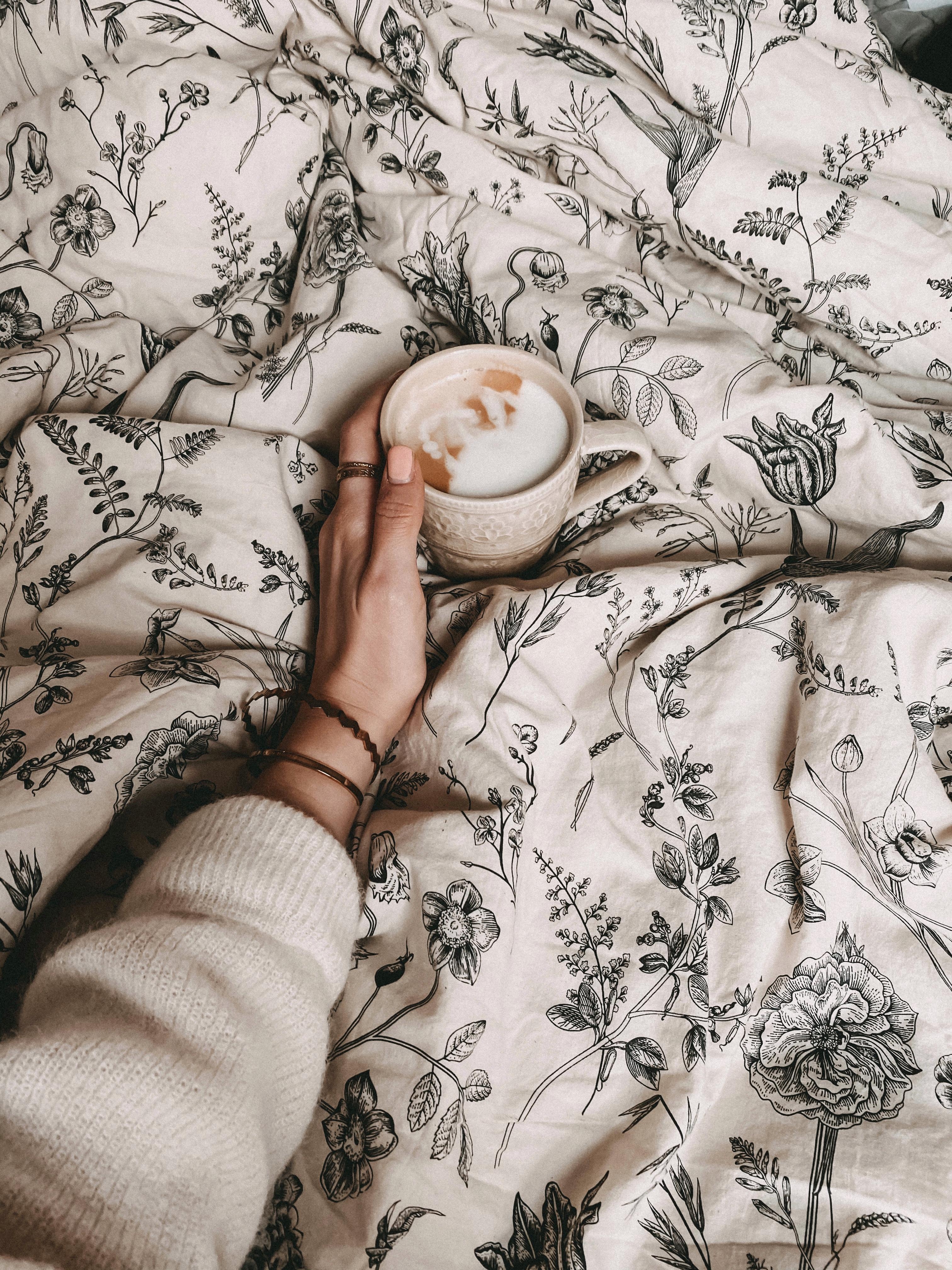 Coffee in Bed 🤍☕️