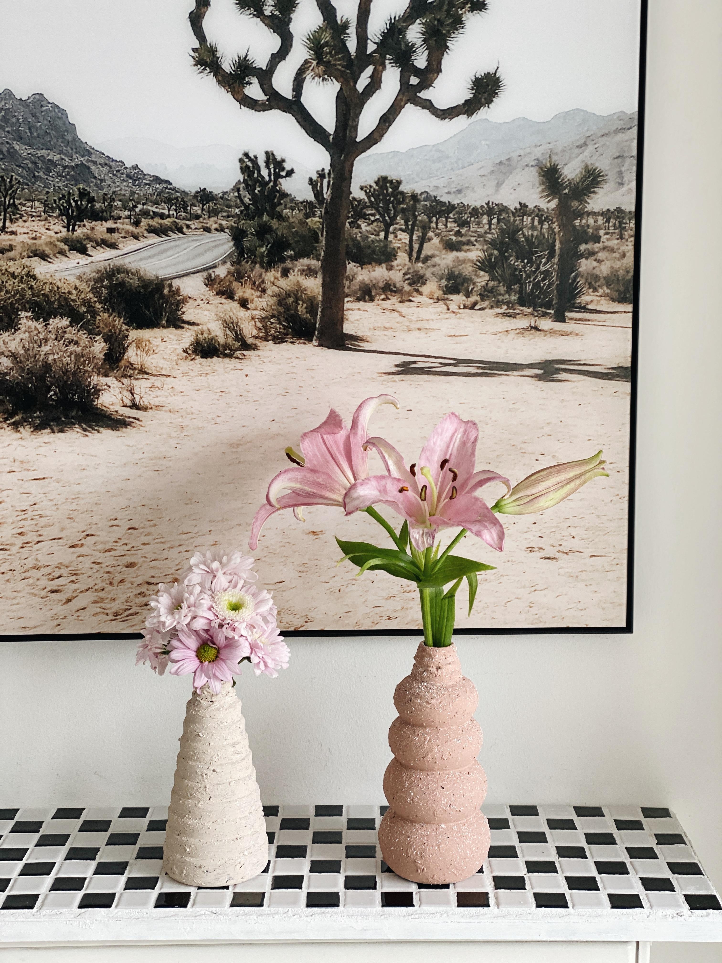 Coole rustikale easy DIY Vasen aus Sprühflaschen🌸💐 #upcycling #diy #blumendeko #flowerlove