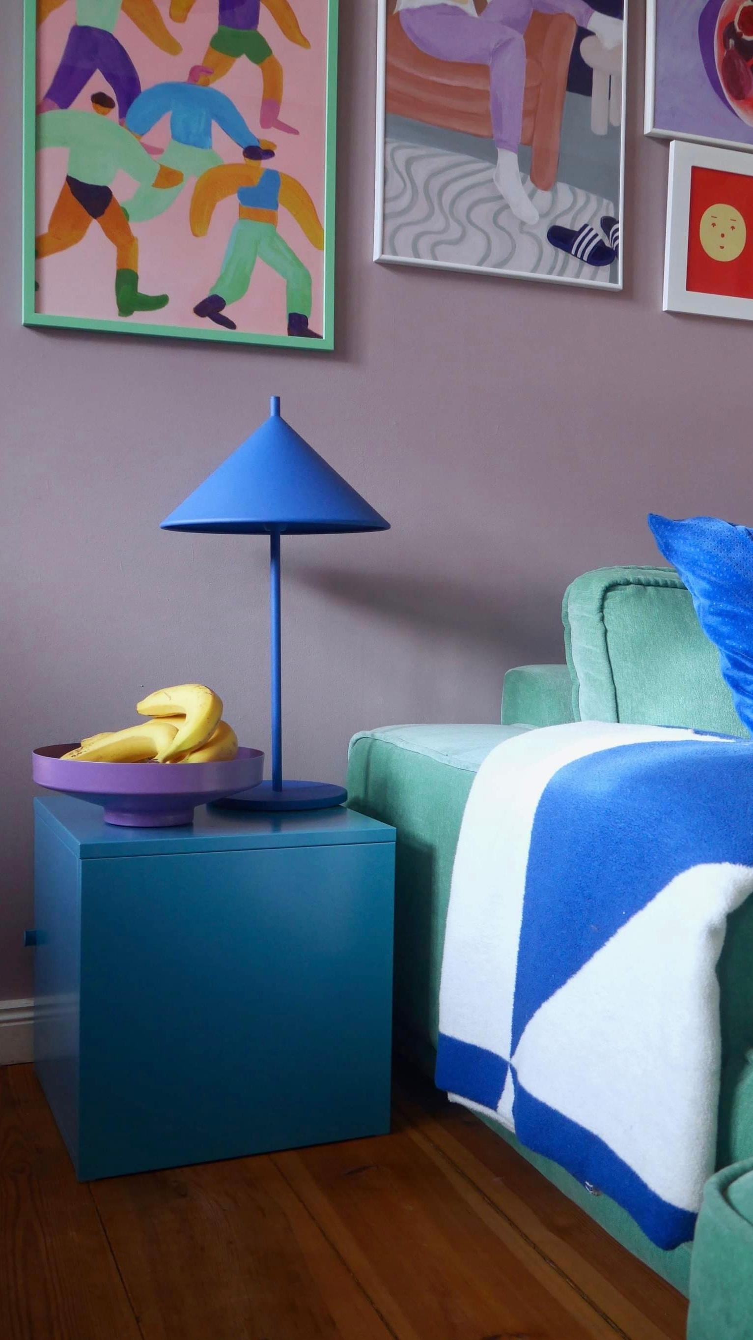 #couch #banane #lampe #wohnzimmer #bunt #gemütlich 