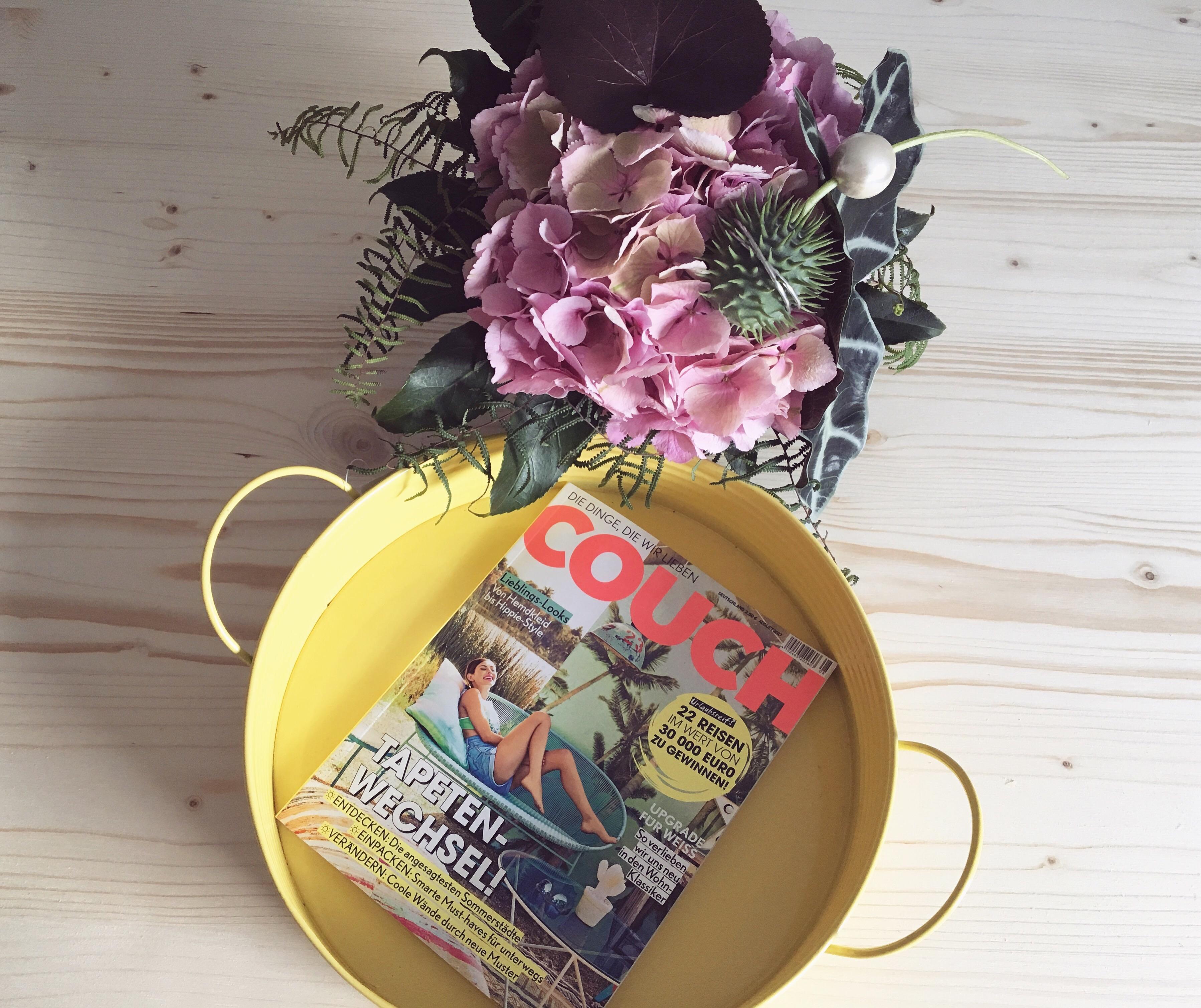 Couch Liebe 🌸
#lieblingsmagazin#flowers#homelove