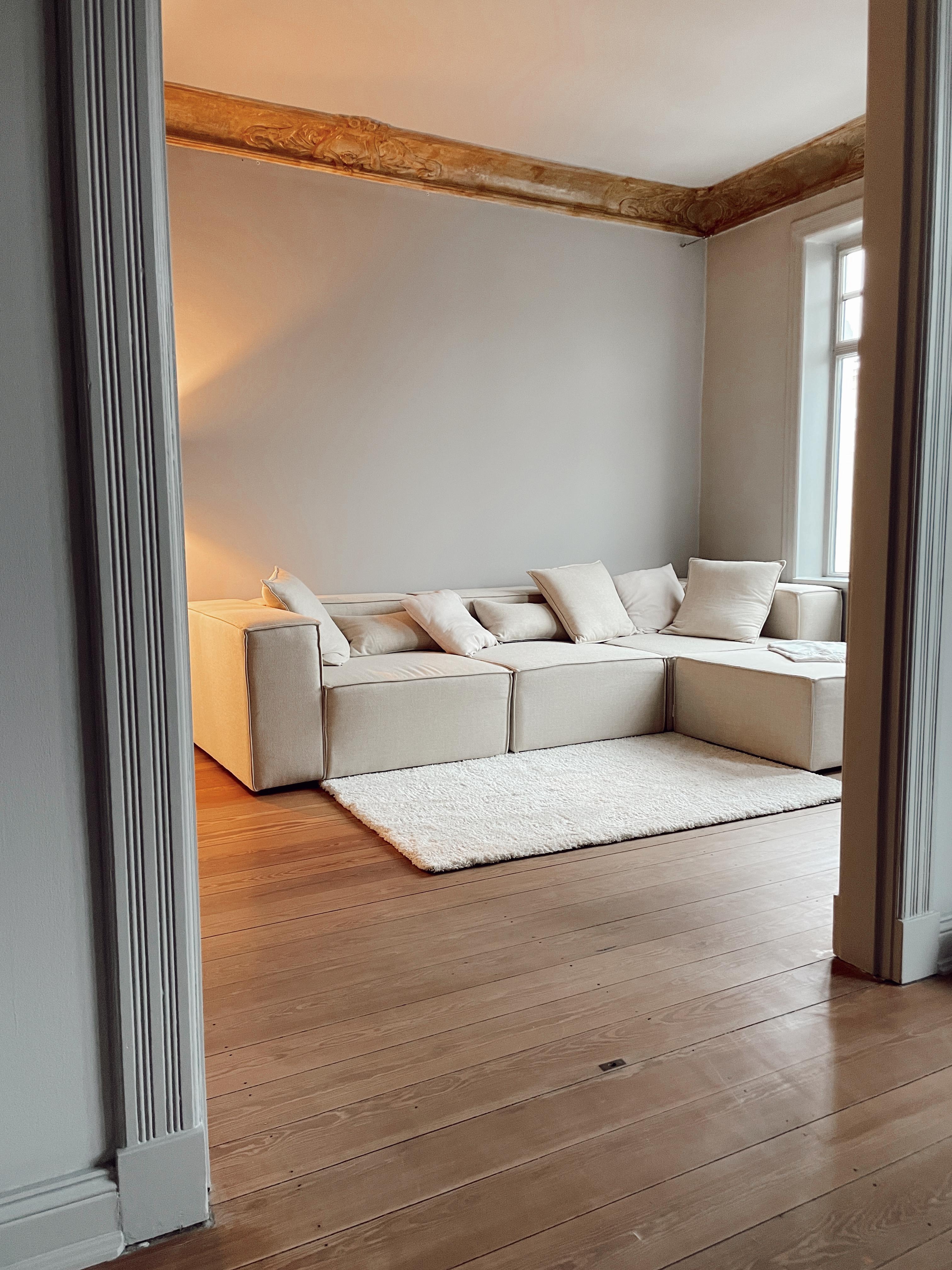 #couch #sofa #wohnzimmer #altbau #nordicliving #minimalismus