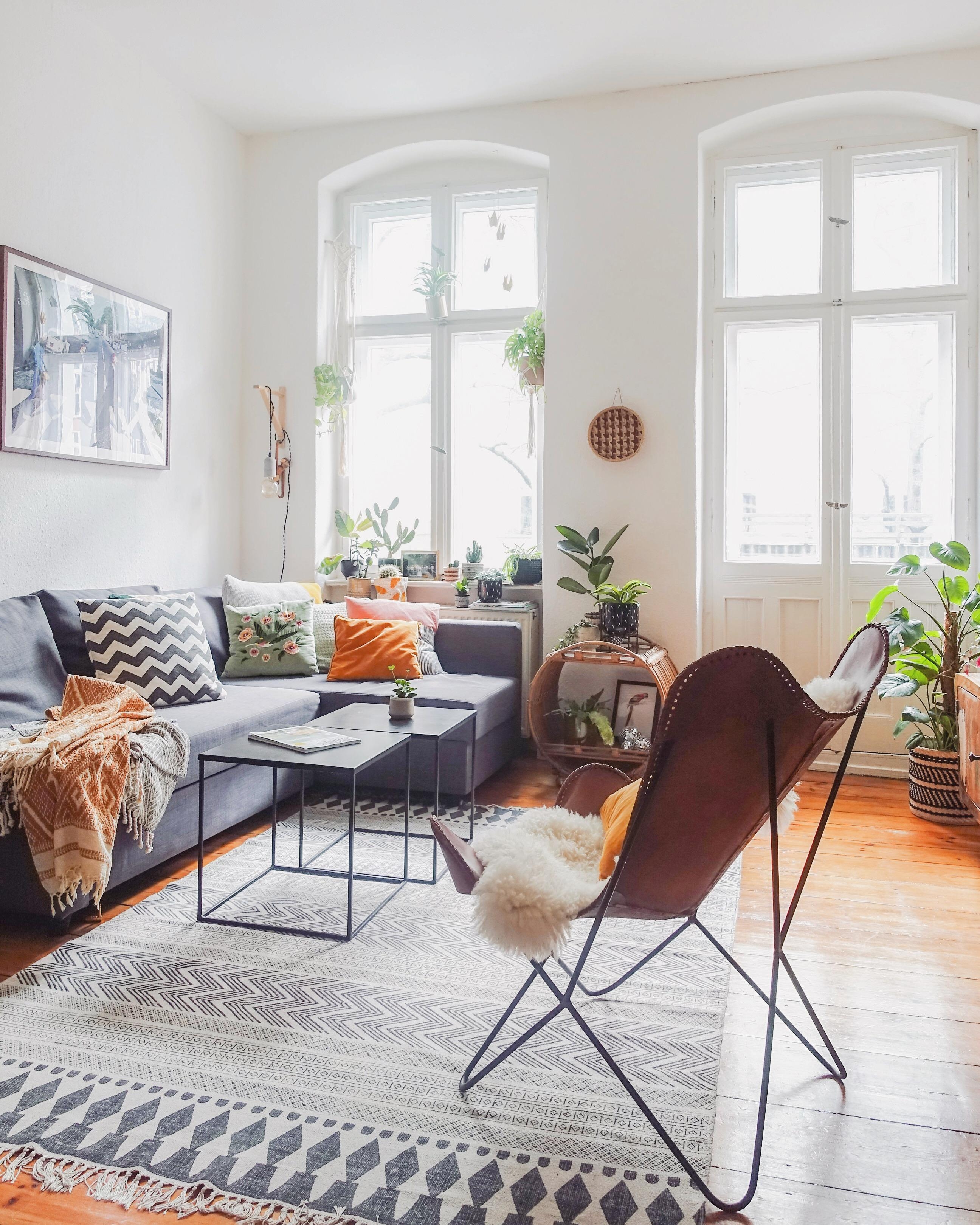 Couchgeflüster #livingroom #cozy #interior #pflanzenliebe