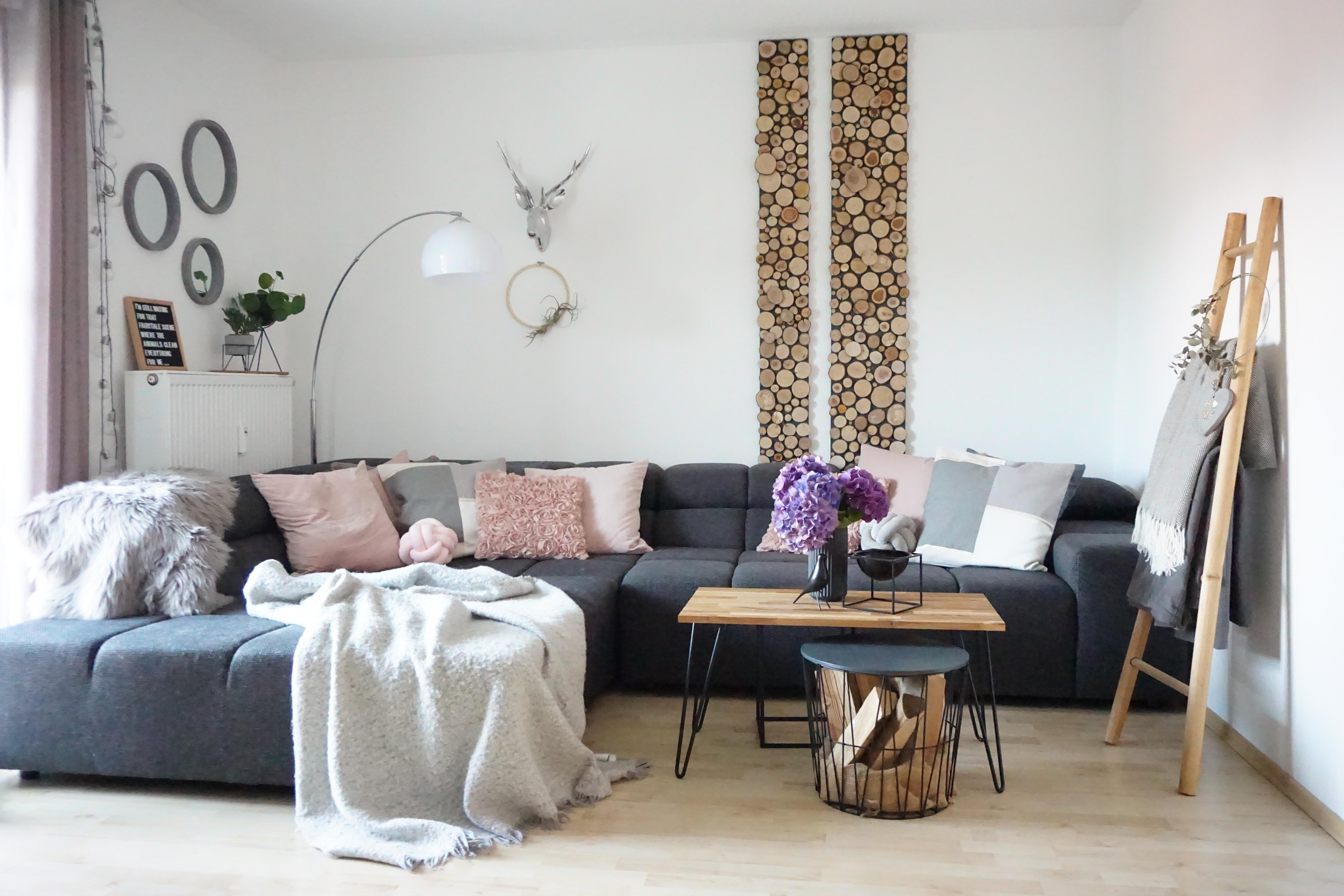 #couchliebt #wohnzimmer #livingroom #leiter #home #livingroom #couch #kuschelplatz