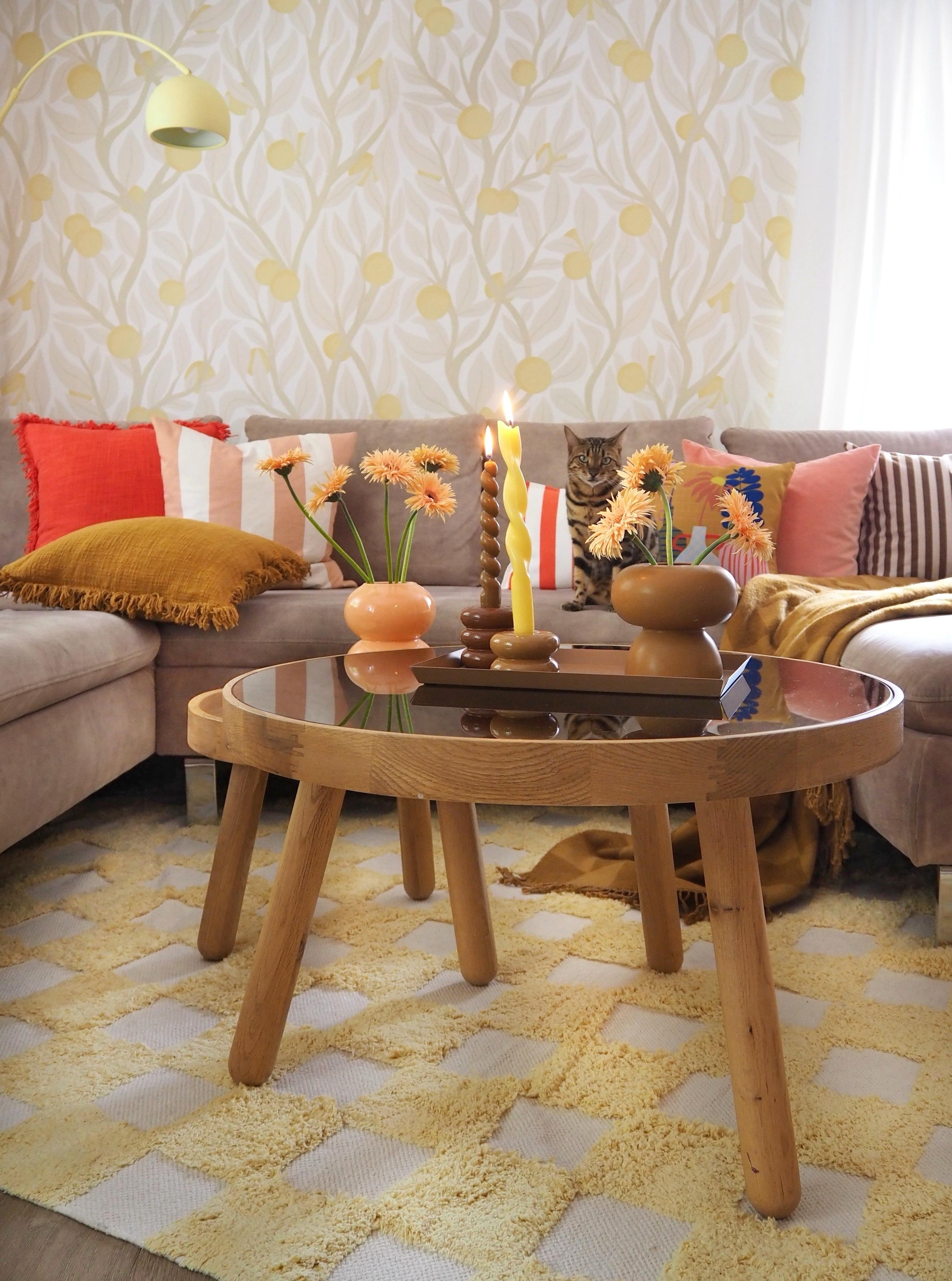 #couchstyle #livingroom #cathome #kissenliebe #autumnvibes