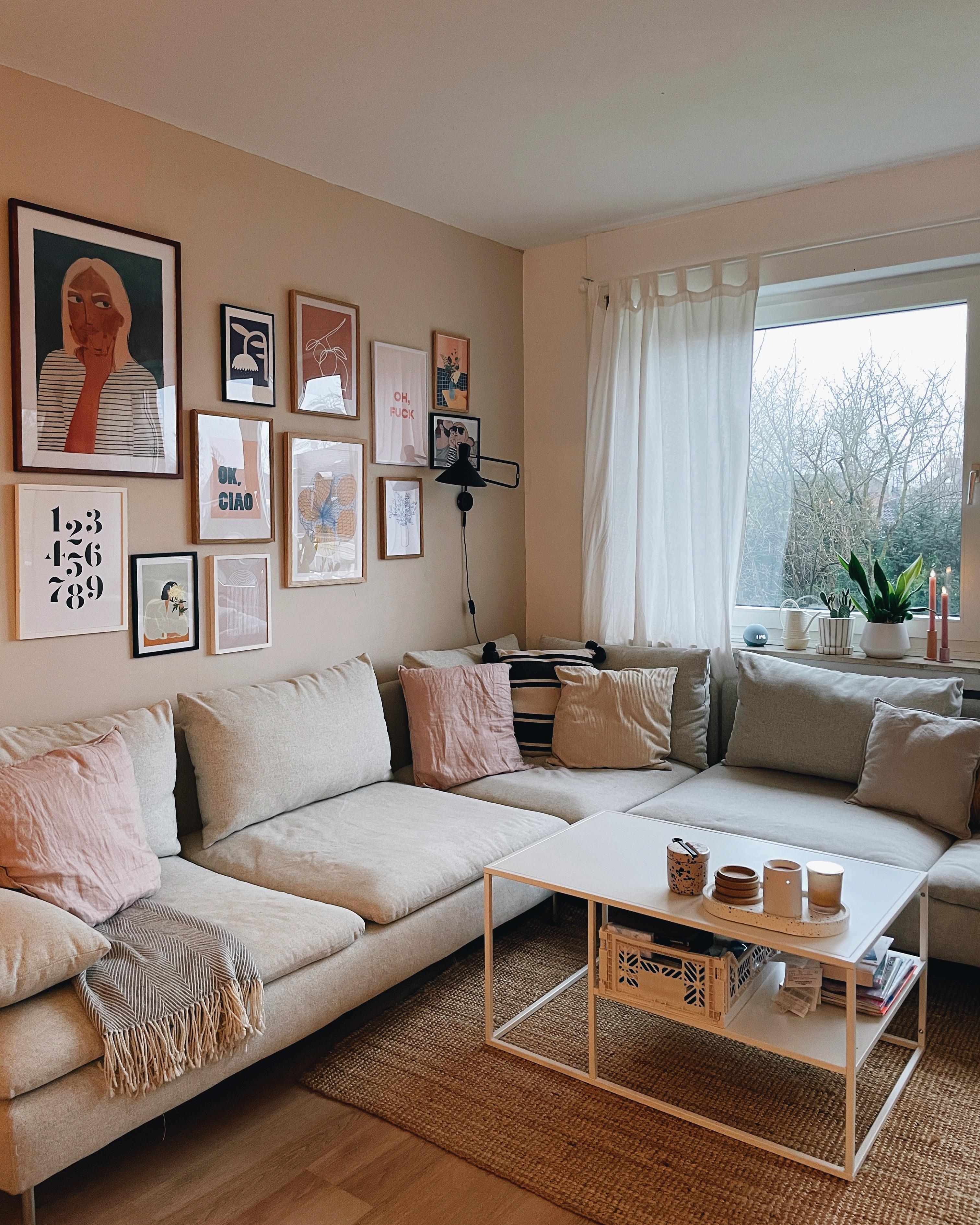 Cozy 🛋️ #wohnzimmer #couch #couchliebt #lieblingszimmer #cozy #gallerywall #interior