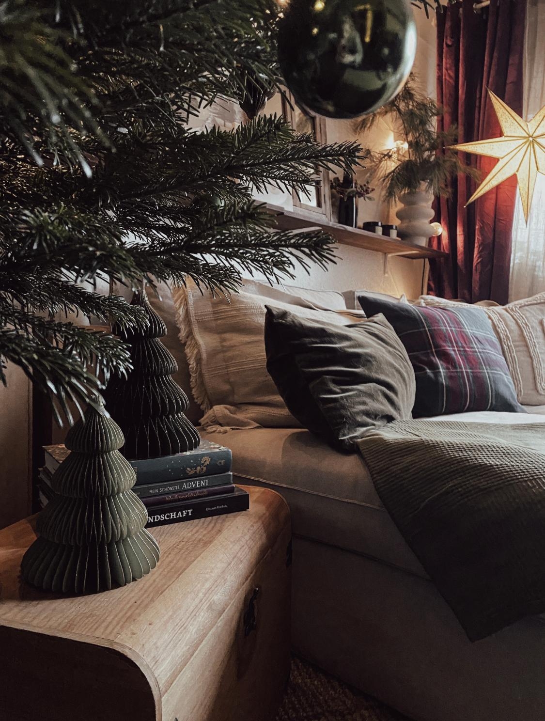 #cozy #christmas #wohnzimmer #weihnachten #couchstyle #traditionell