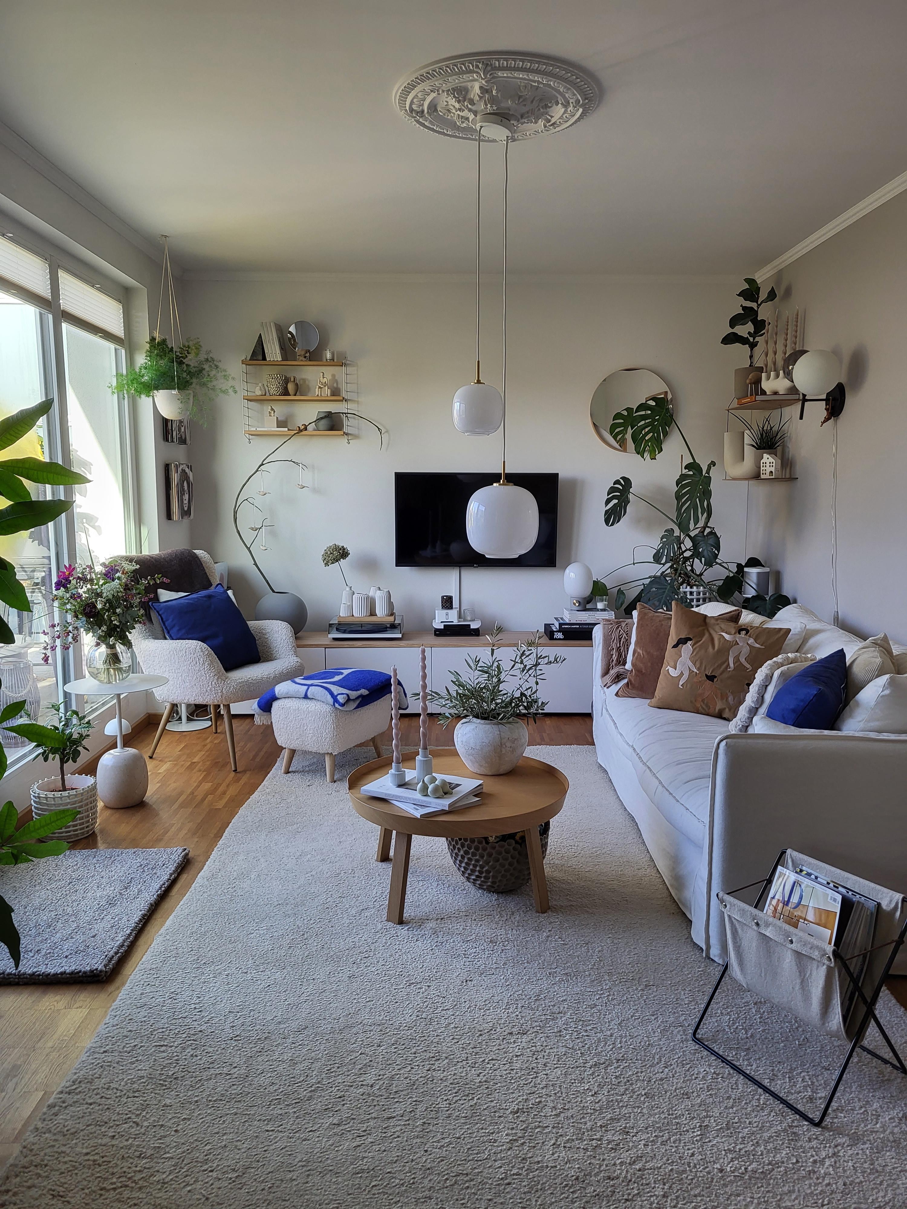 Cozy Livingroom 
#couchstyle #myinteriorstyle #wohnzimmer