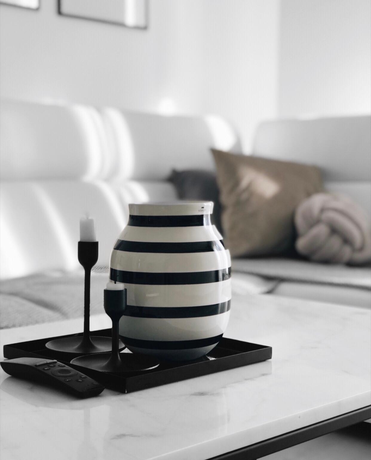 D E T A I L S 🖤 #kahlerdesign #minimalism #interiordetails 