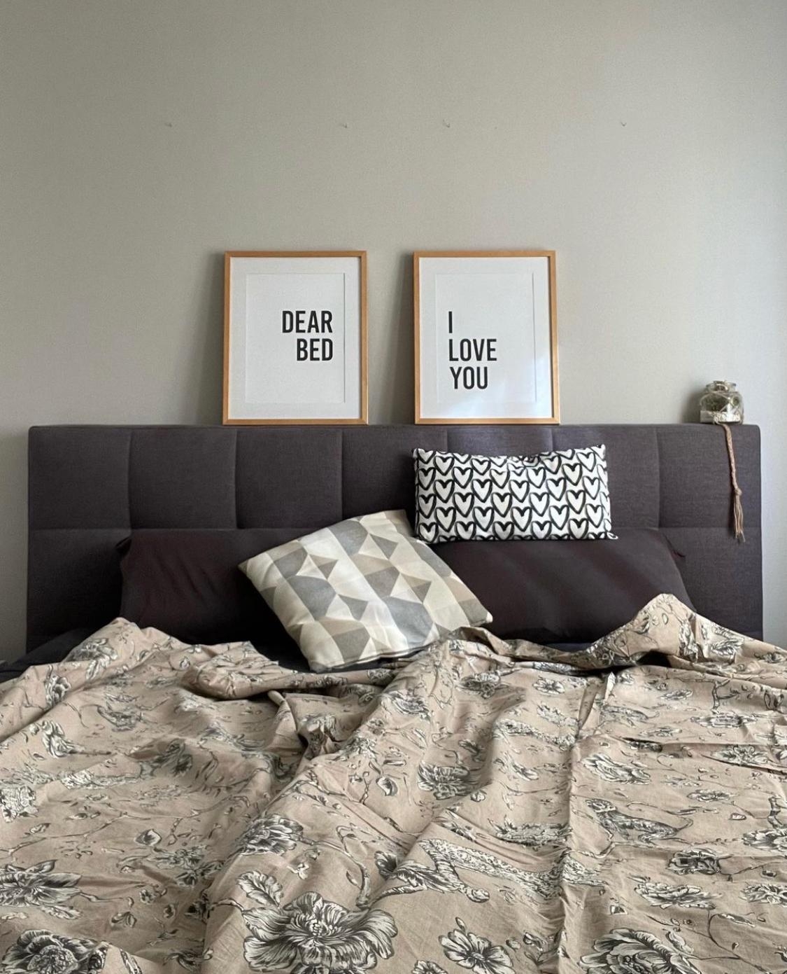 Dear bed I love you! #schlafzimmer #bett #bedroom #poster #dekoration #grau