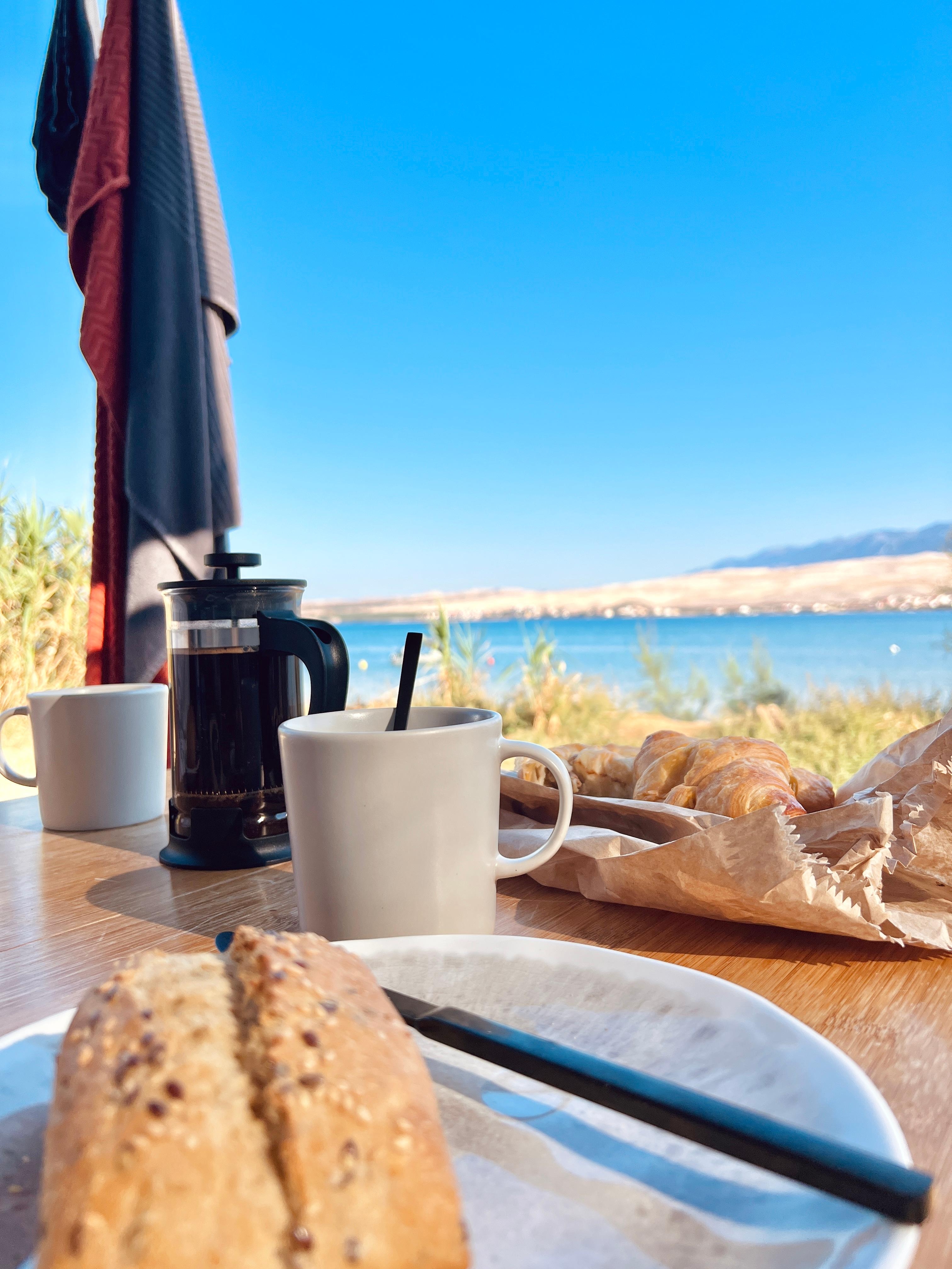 Den Ausblick hätt ich gern immer beim Frühstück ☕️ #kaffeeliebe #livingchallenge #camping #kroatien