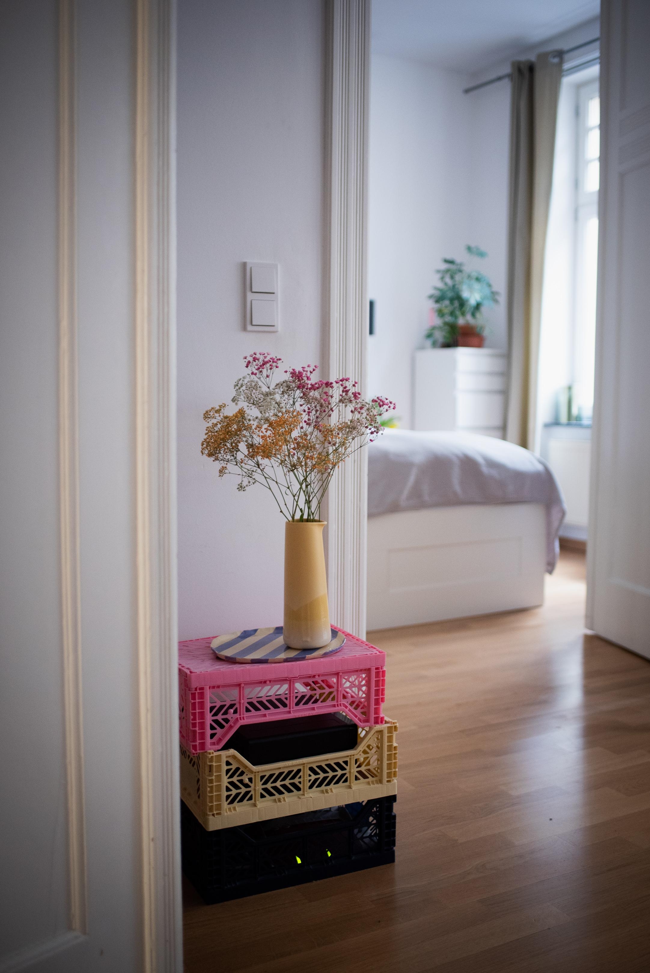 Der Frühling kommt! #vase #blumen #schlafzimmer #deko #interiorinspo