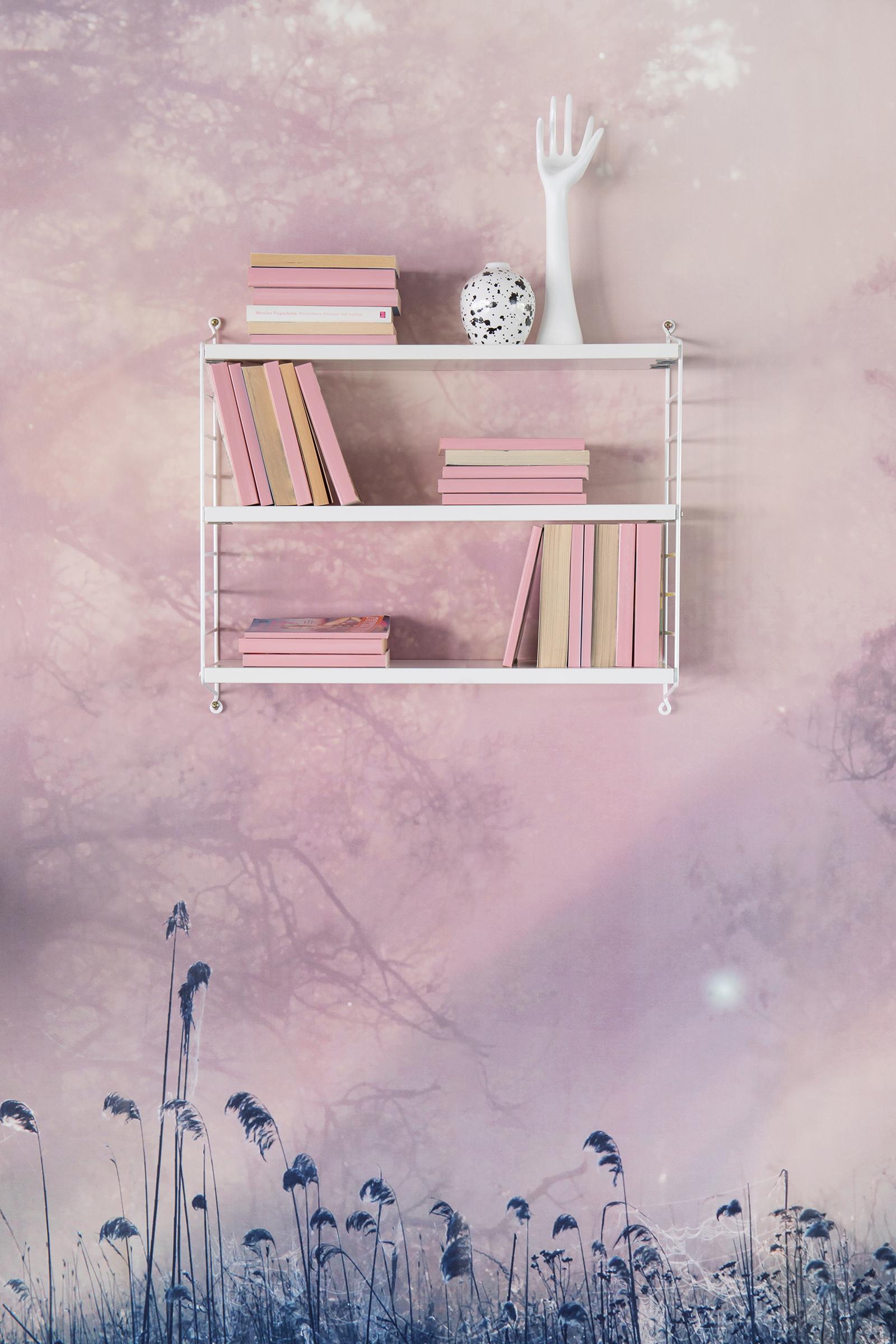 Der Oktober im Hause Rebel Walls ist #rosa und so ist auch der Inhalt in unserem #regal 🌈
#wandgestaltung #tapete