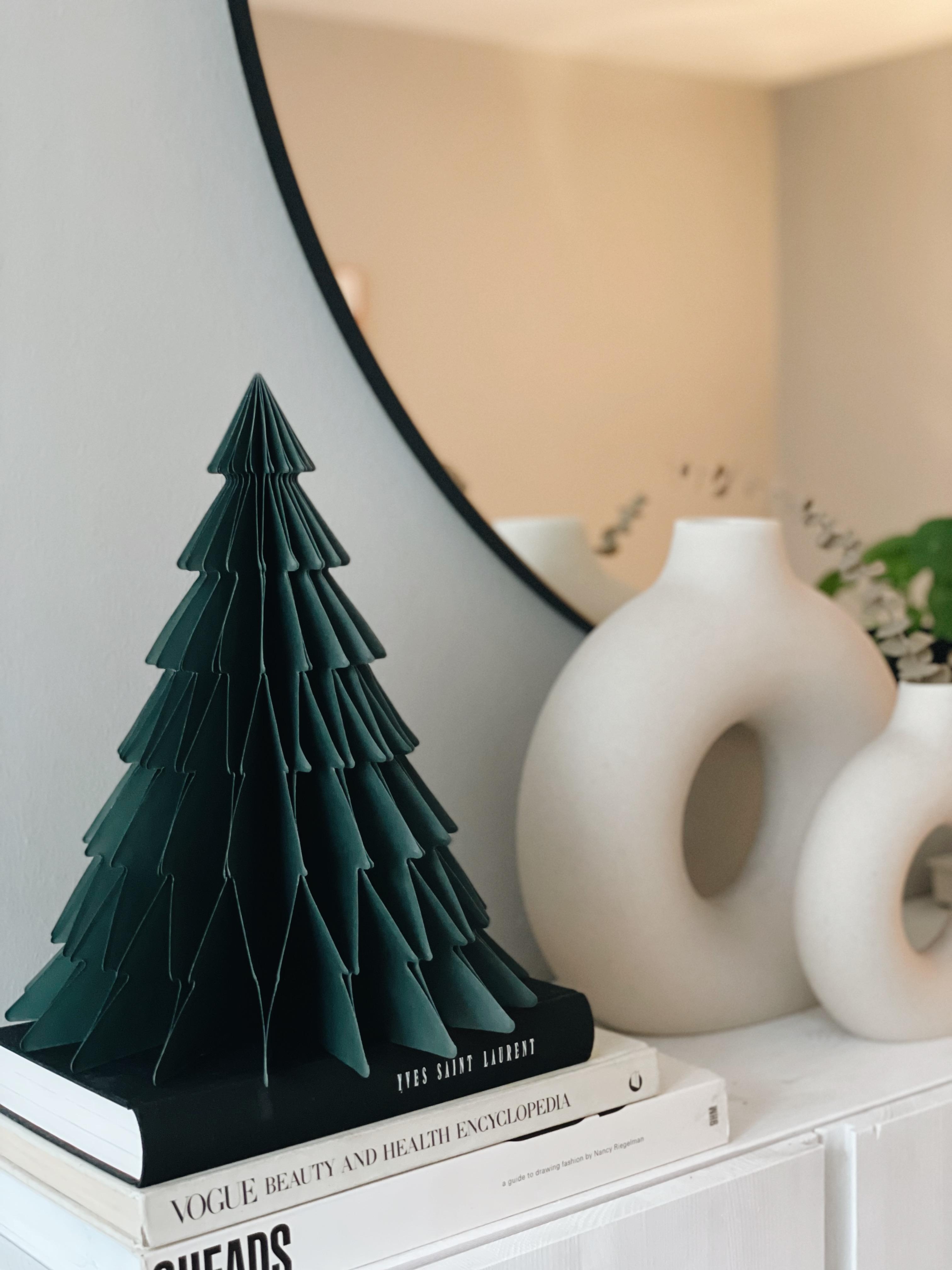 Der perfekte Weihnachtsbaum! #tannenbaum #papier #minimalistisch #weihnachten 