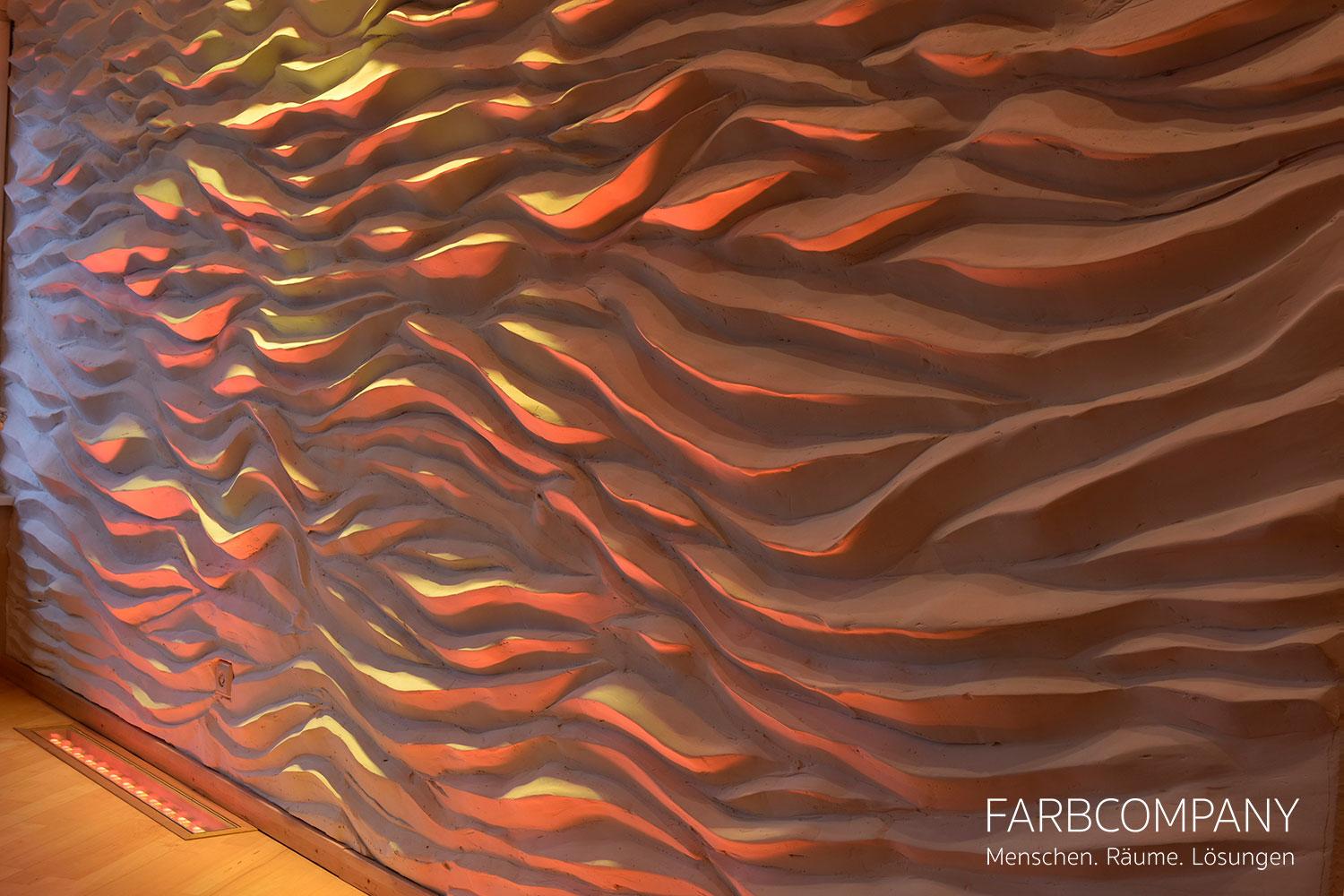 Design/ Oberfläche Wandrelief aus Gips mit LED Beleuchtung #wandgestaltung #wandrelief #raumgestaltung #gipswandgestaltung #gipsgestalten ©Mike Schleupner