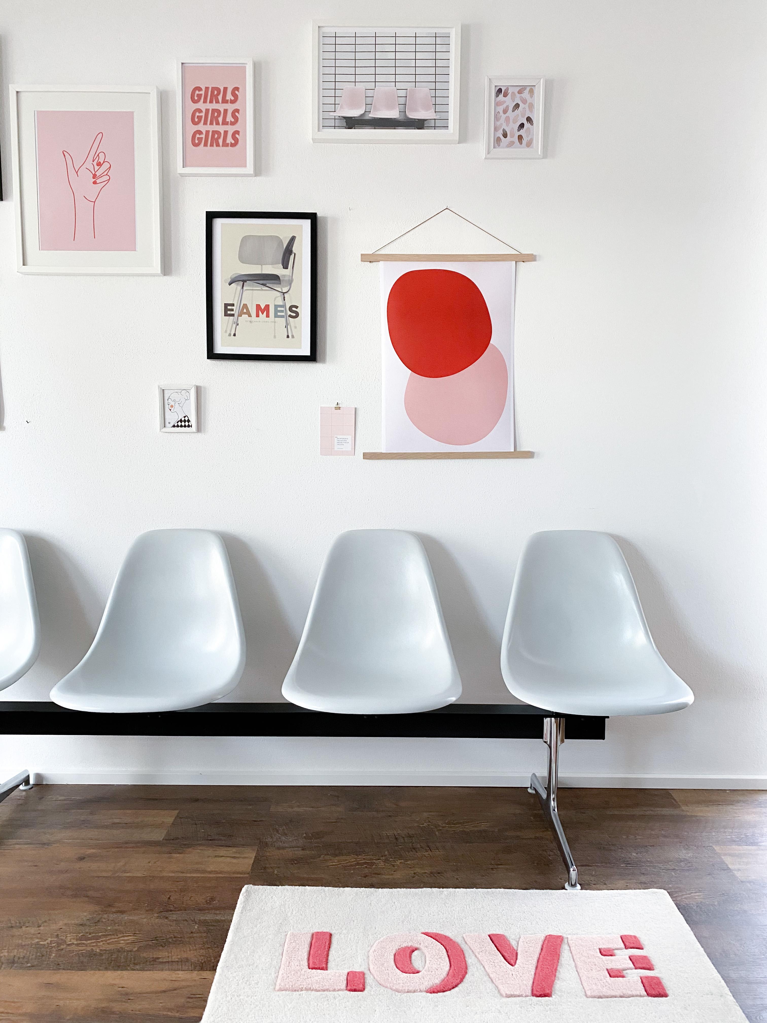 Designklassiker - Ganz große Bankliebe #eameschair #couchstyle #germaninteriorbloggers #solebich