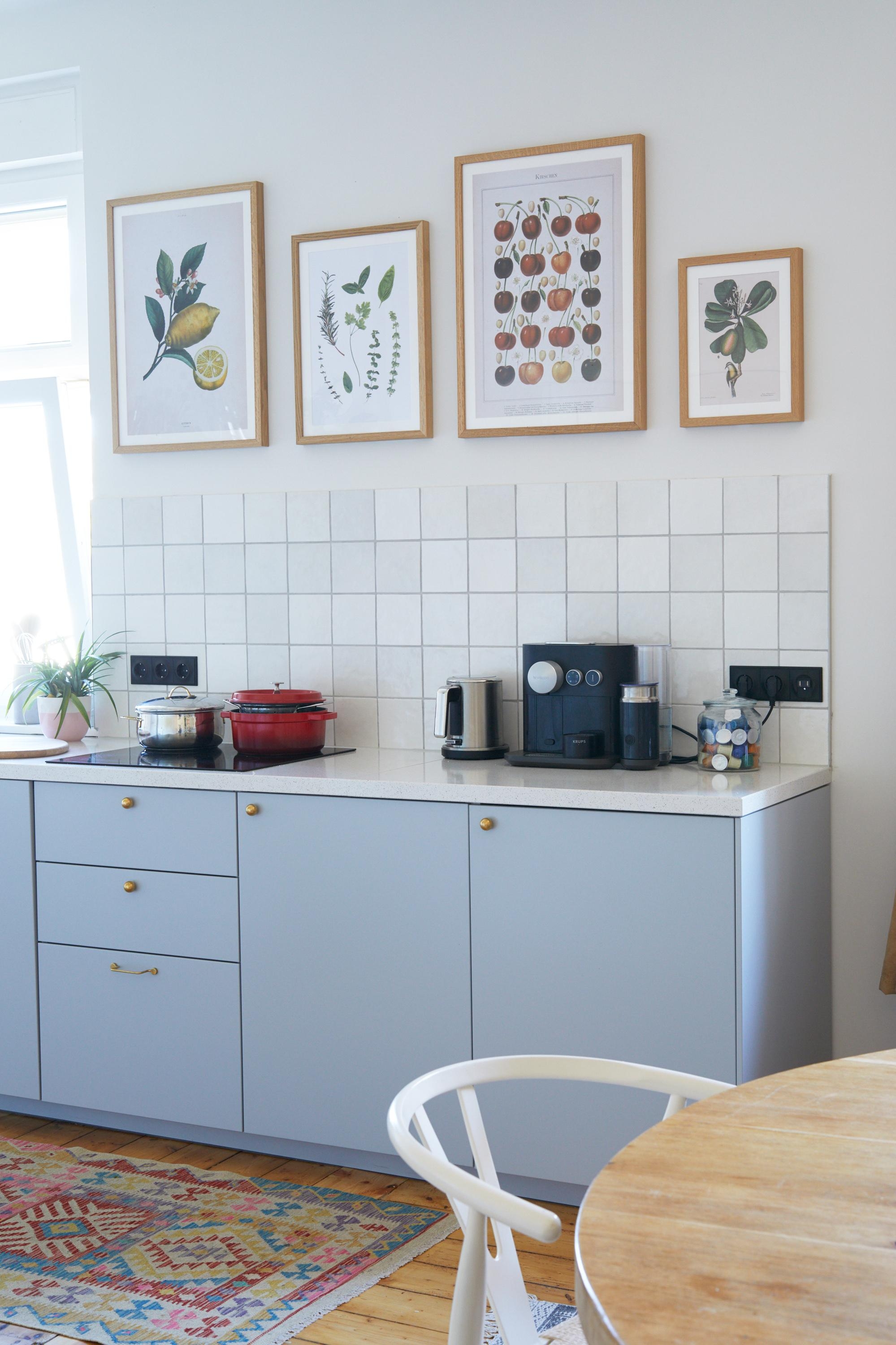 Die #küche hat Alexa mit neuen Fronten und Messinggriffen gepimpt – mehr im neuen DIY-Heft #einfachmachen!