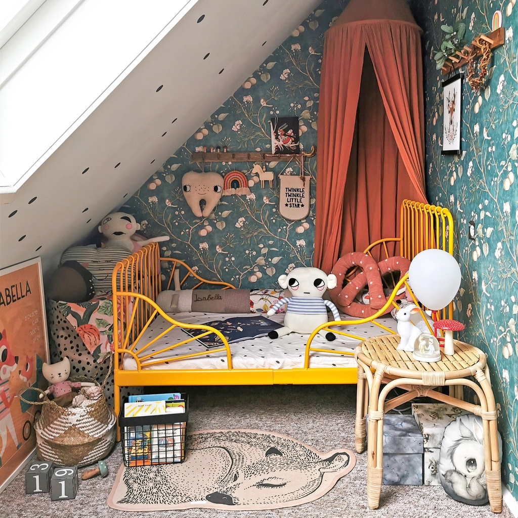 Rosafarbenes Mädchenzimmer • Bilder & Ideen • COUCH